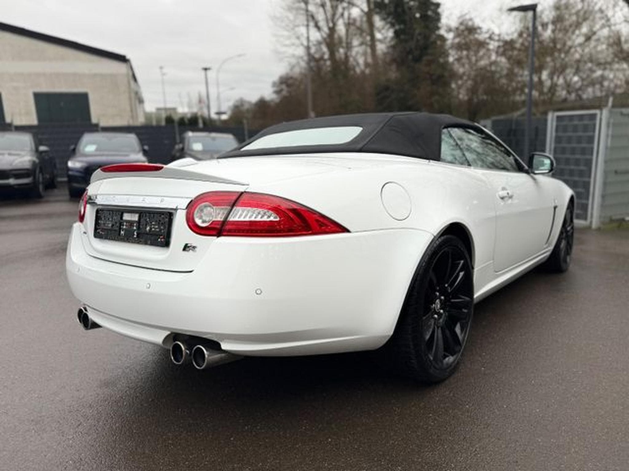 Jaguar XKR XKR CABRIO 5.0 V8 KOMPRESSOR *B&amp;W*LEDER*NAVI* (2010) - Foto 9