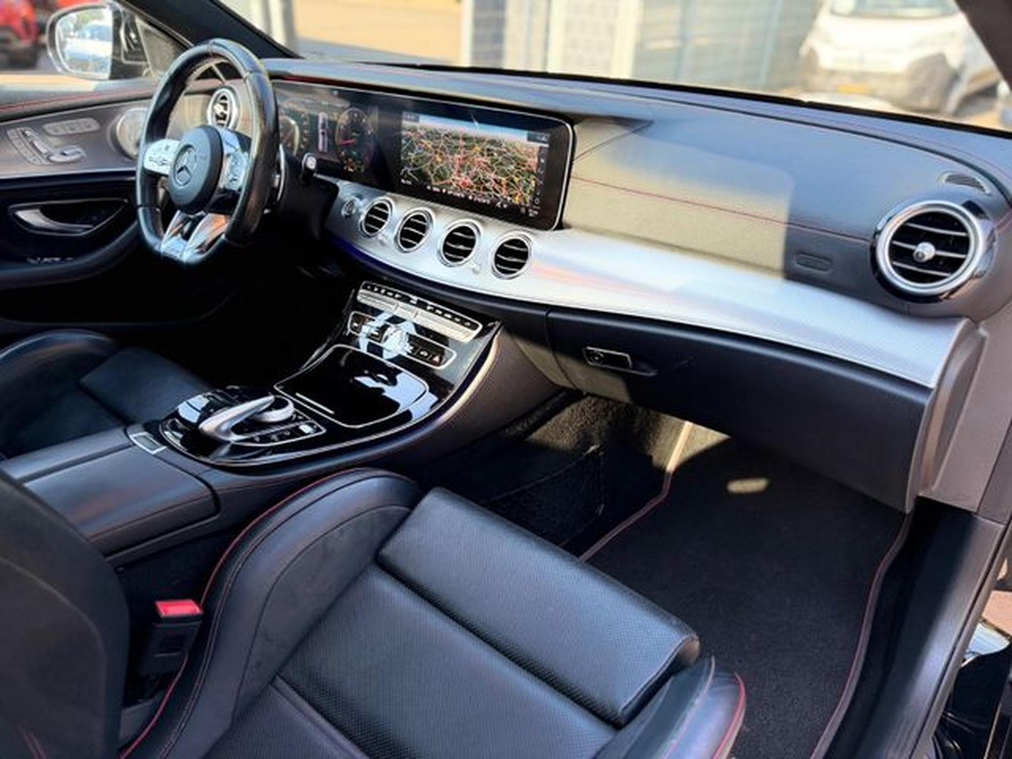 Mercedes E 53 AMG E 53 AMG T 4M+*NIGHT*PERFORMANCE*PANORAMA*360°* (2019) - Foto 15