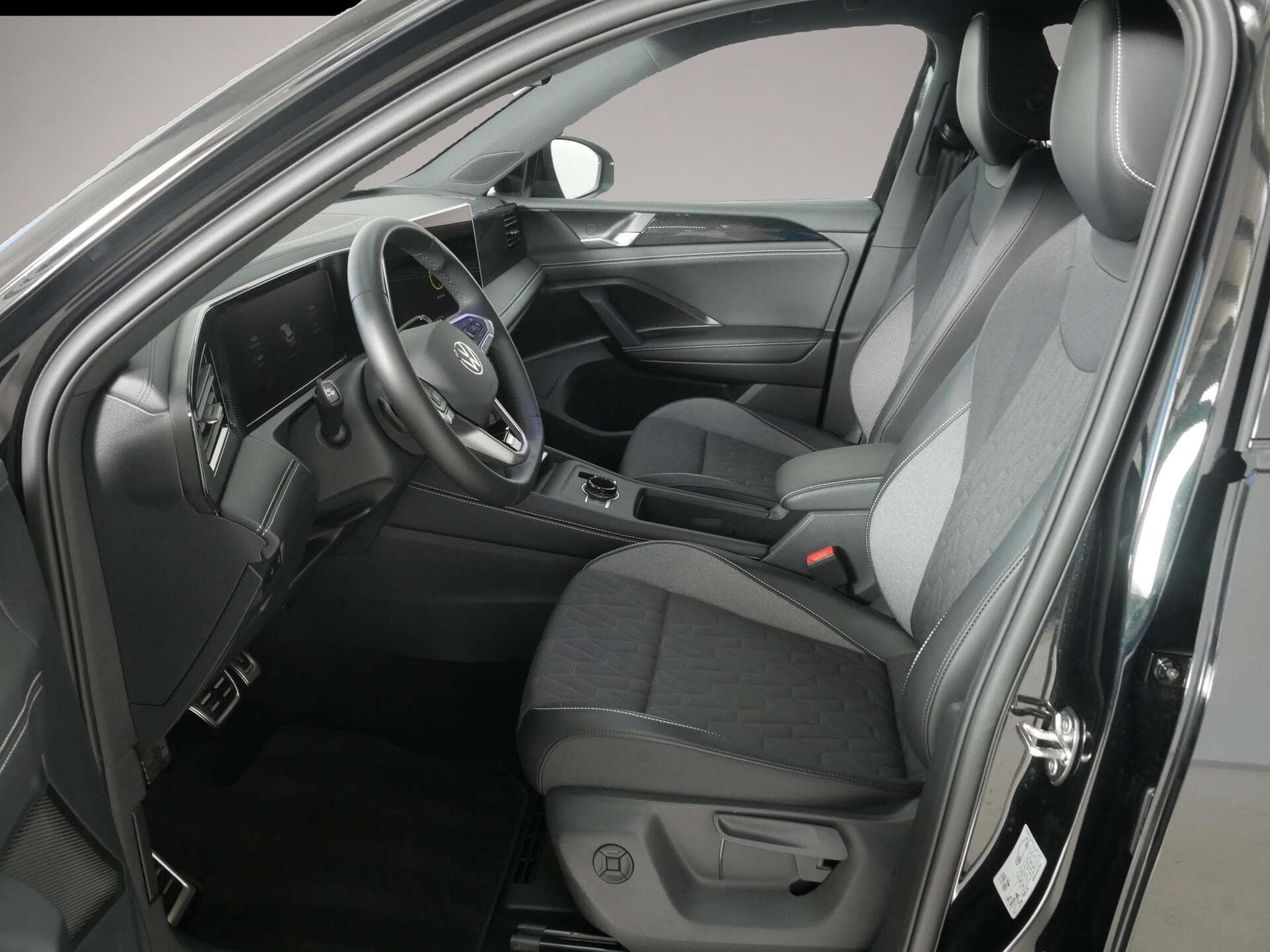 VW Tiguan (2025) - Photo 5