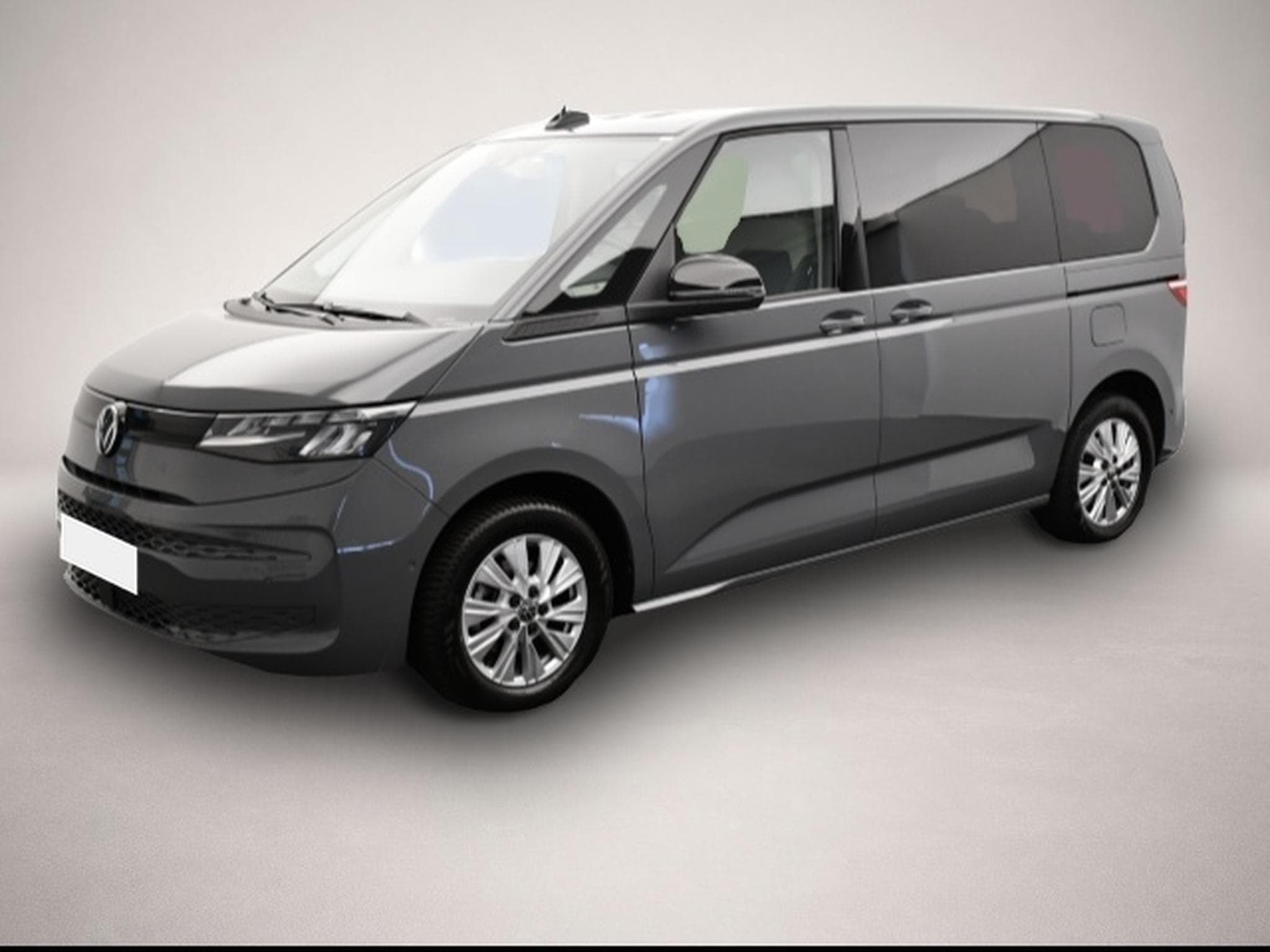VW Multivan (2024) - Photo 1