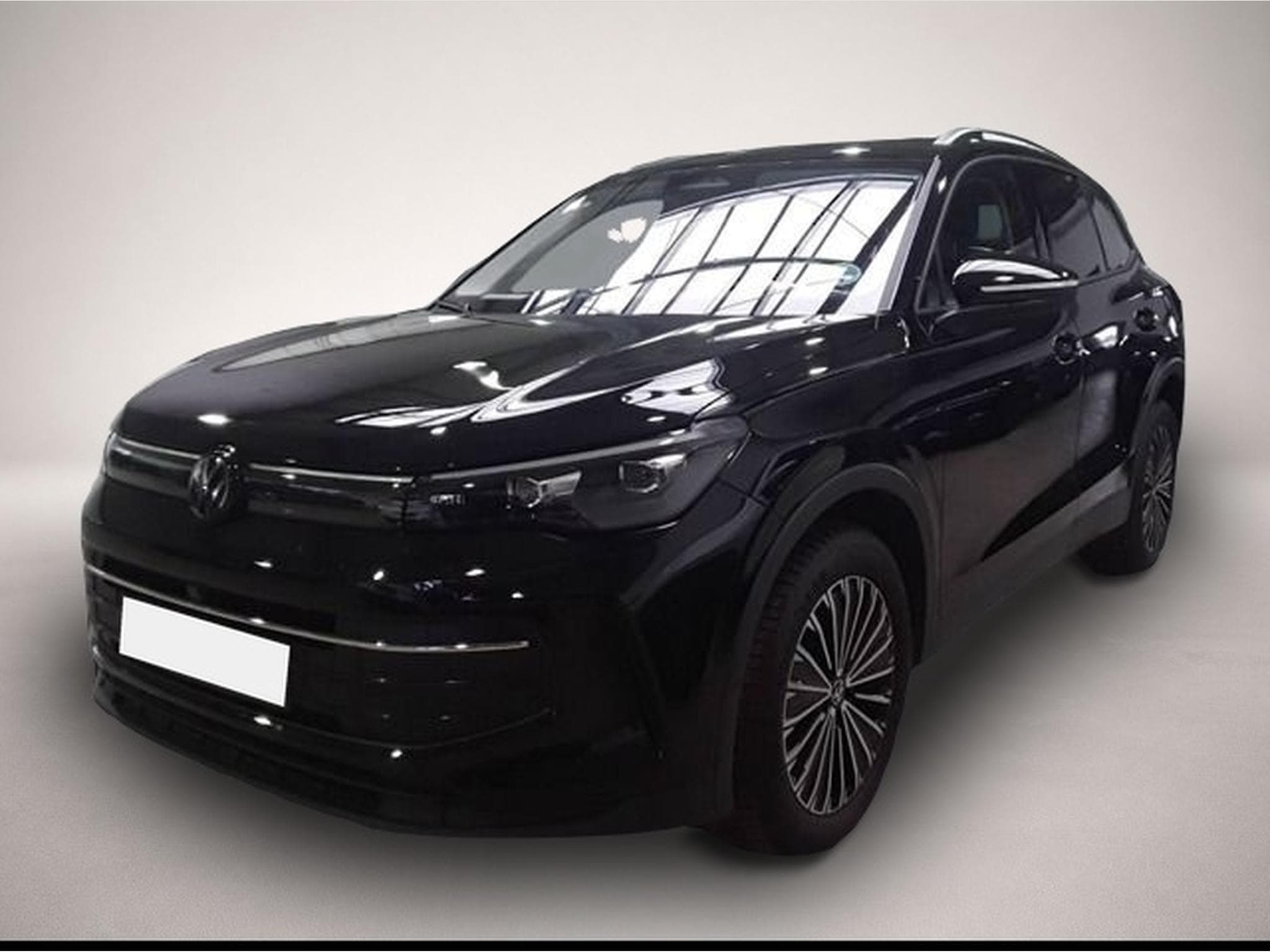 VW Tiguan (2025) - Photo 1