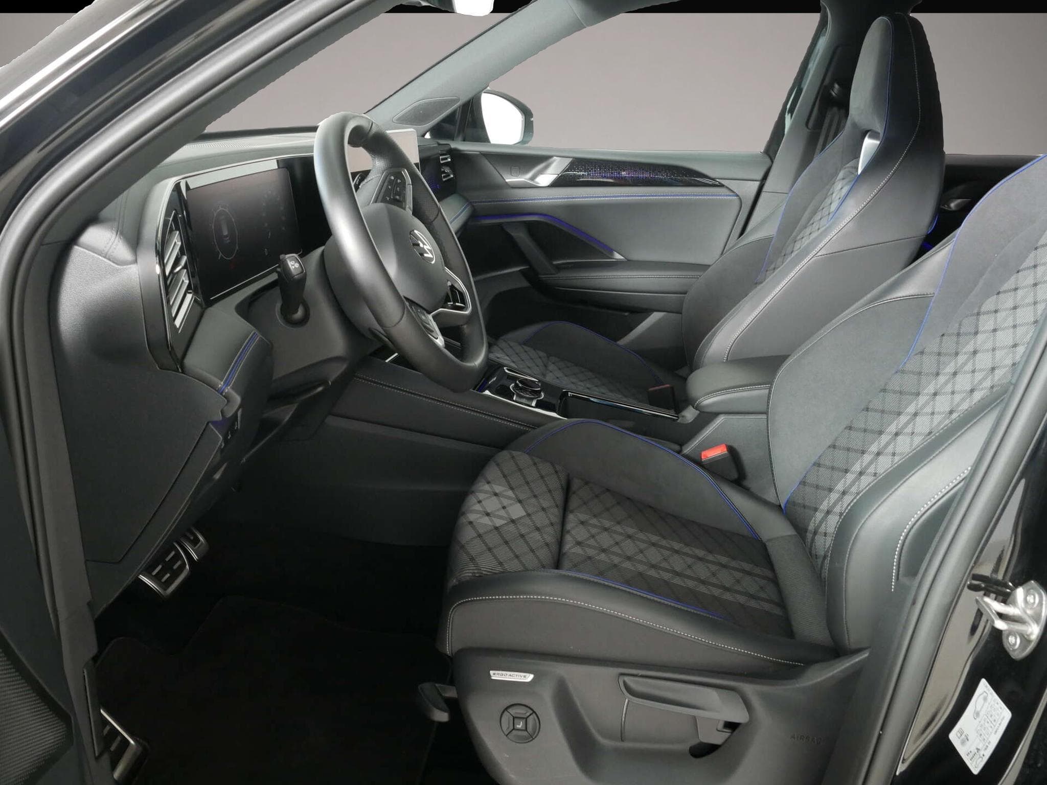 VW Tiguan (2025) - Photo 5