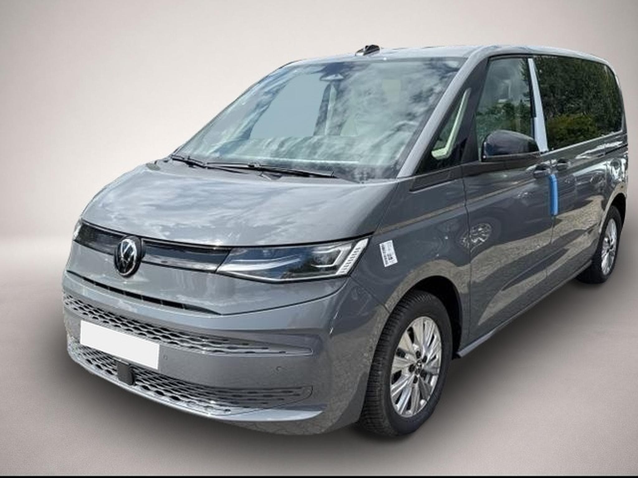 VW Multivan (2026) - Photo 1