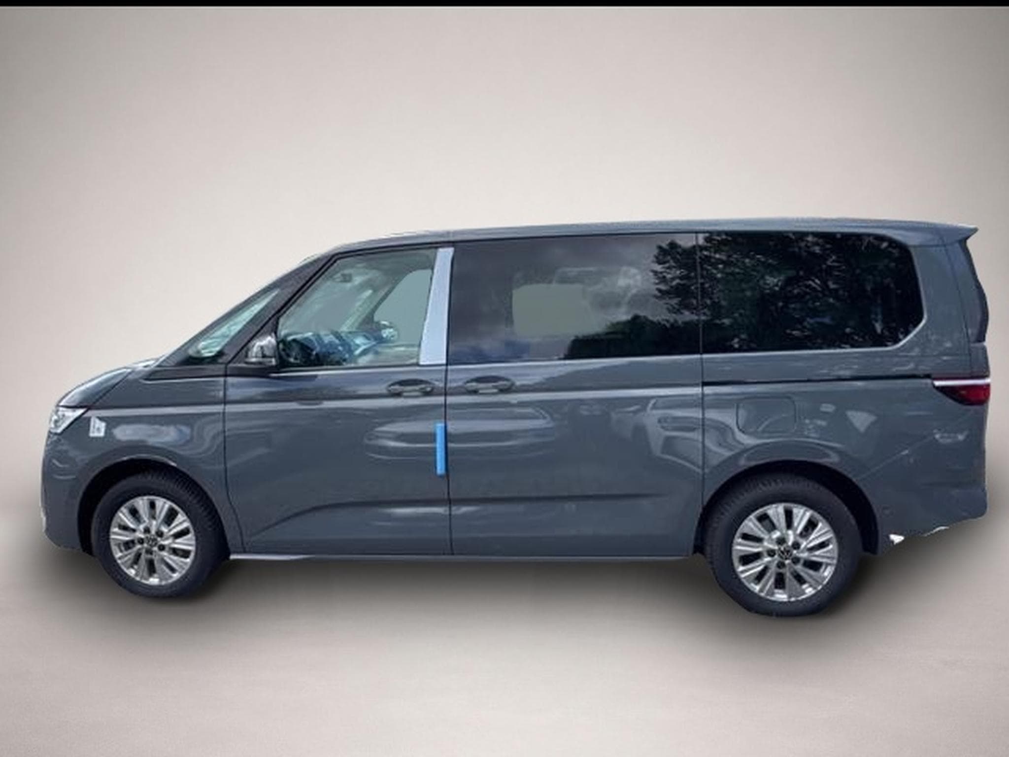 VW Multivan (2026) - Photo 3