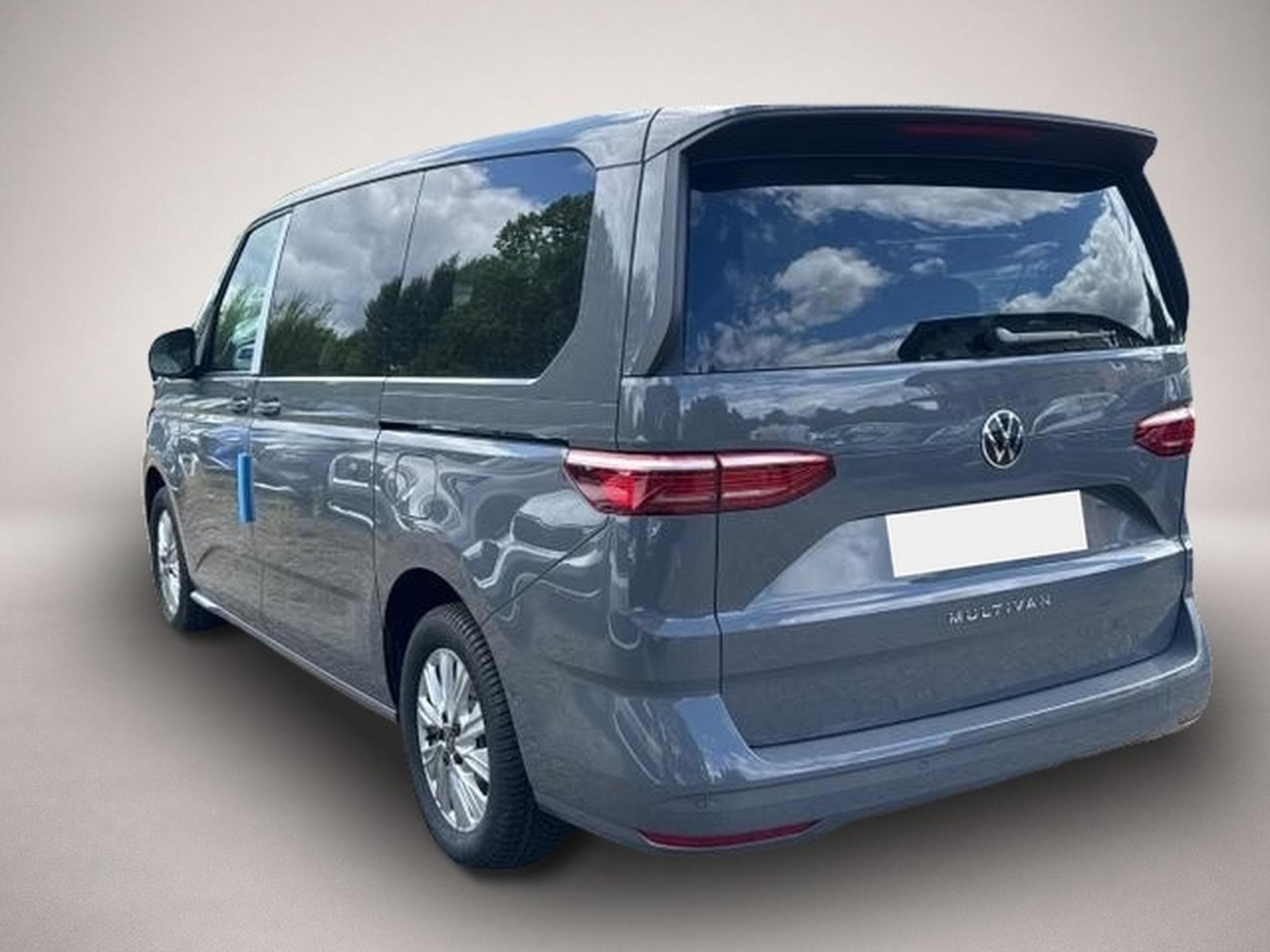 VW Multivan (2026) - Photo 4