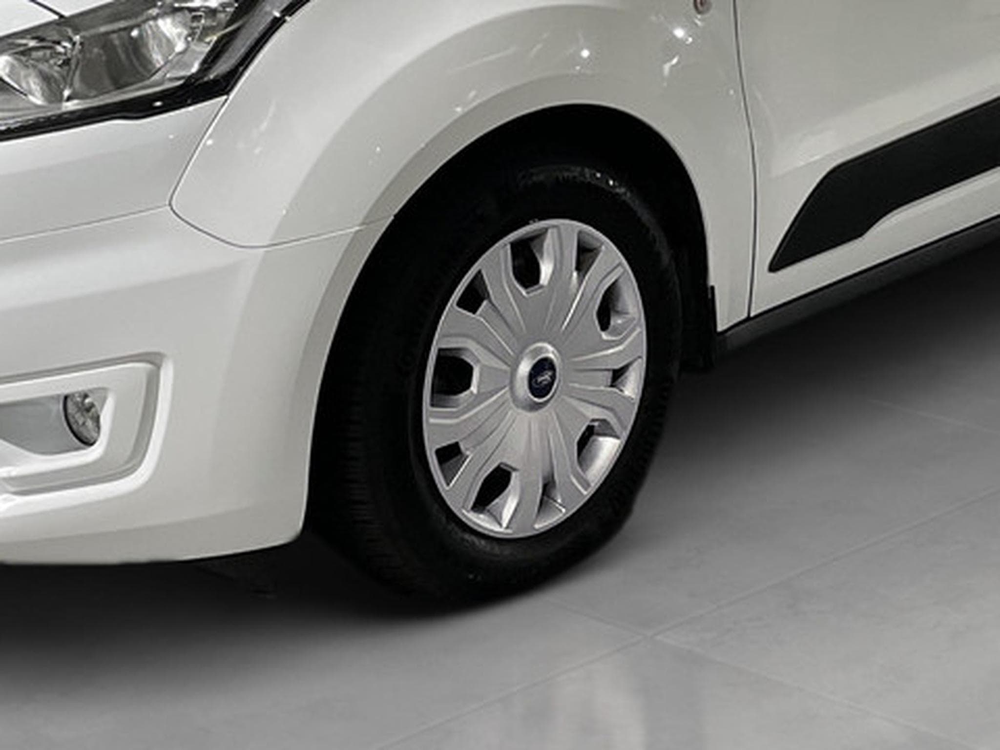 Ford Transit 1.5 TDCi 74kW L1 Trend (2025) - Photo 21