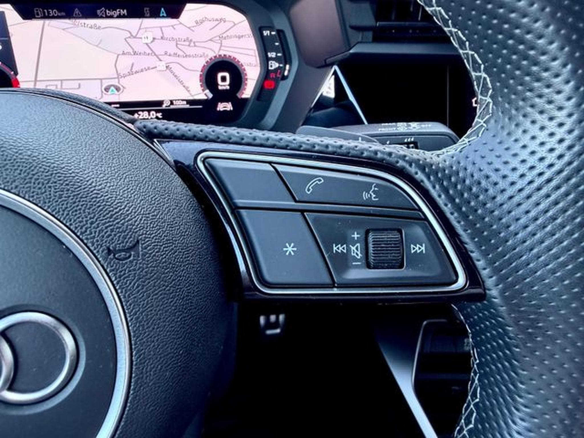 Audi A3 A3 Sportback 35 TFSI S line Sport Plus Paket (2021) - Photo 16