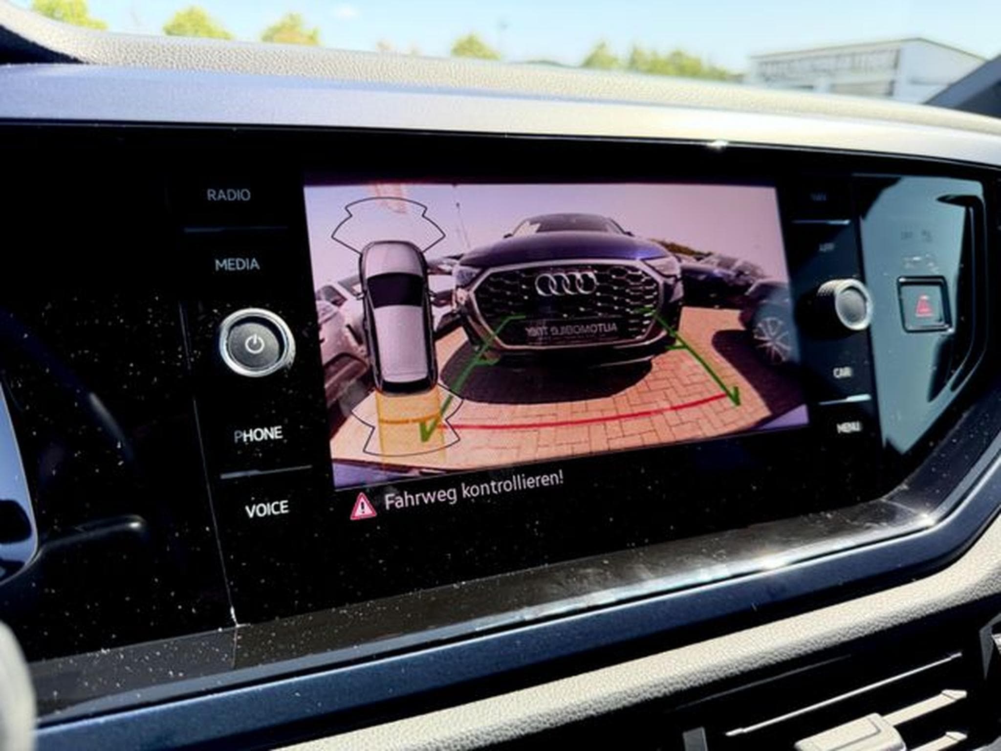 VW Polo Polo VI United /NAVI/LED/CAM/SHZ/GARANTIE/ (2020) - Photo 17