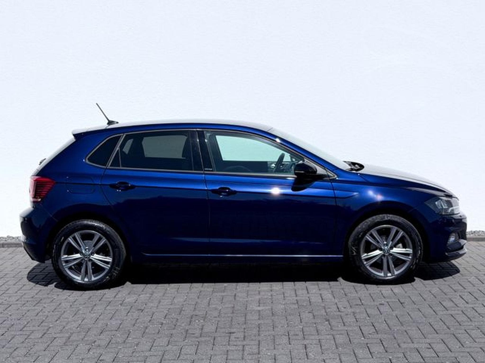 VW Polo Polo VI United /NAVI/LED/CAM/SHZ/GARANTIE/ (2020) - Photo 4