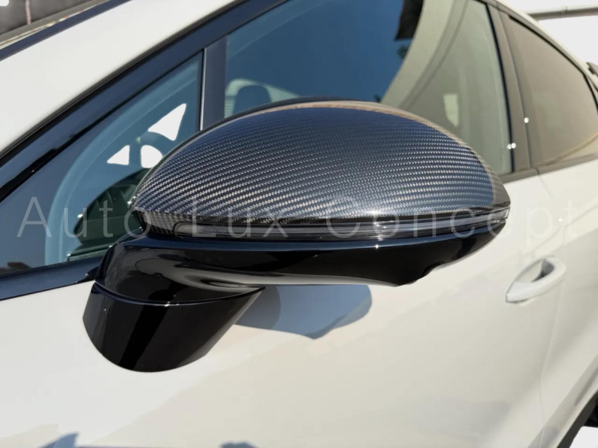 Porsche Cayenne Turbo E-Hybrid Coupé avec Pack GT (2026) - Photo 12