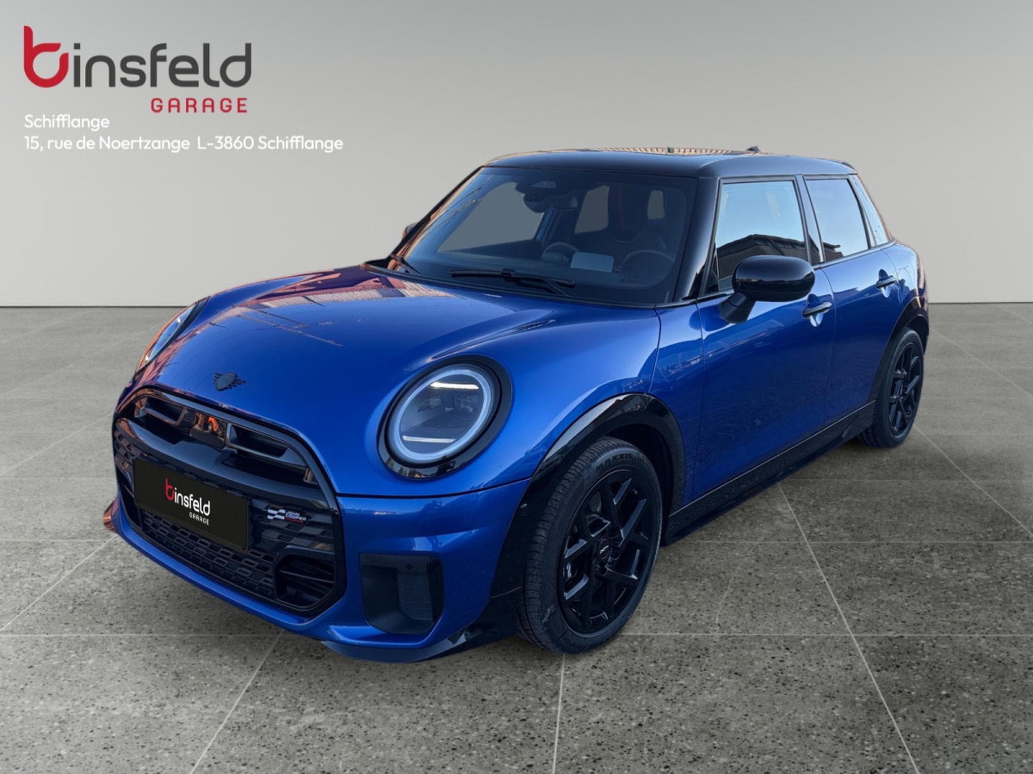 Mini Cooper John Cooper Works Cooper S (2024) - Foto 1