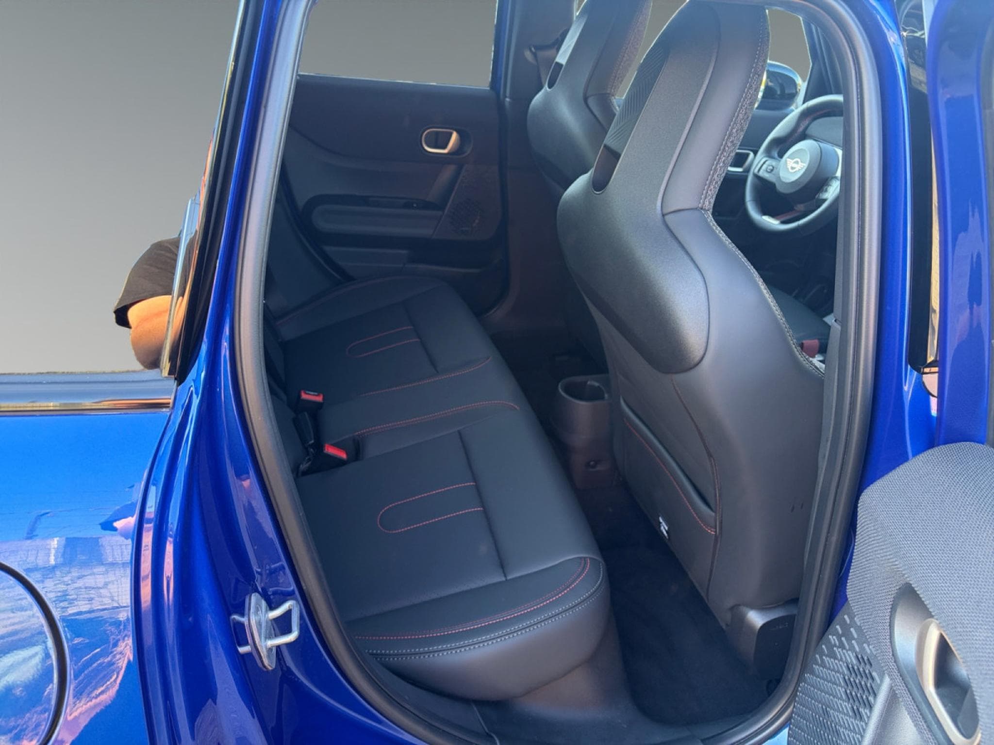 Mini Cooper John Cooper Works Cooper S (2024) - Foto 17