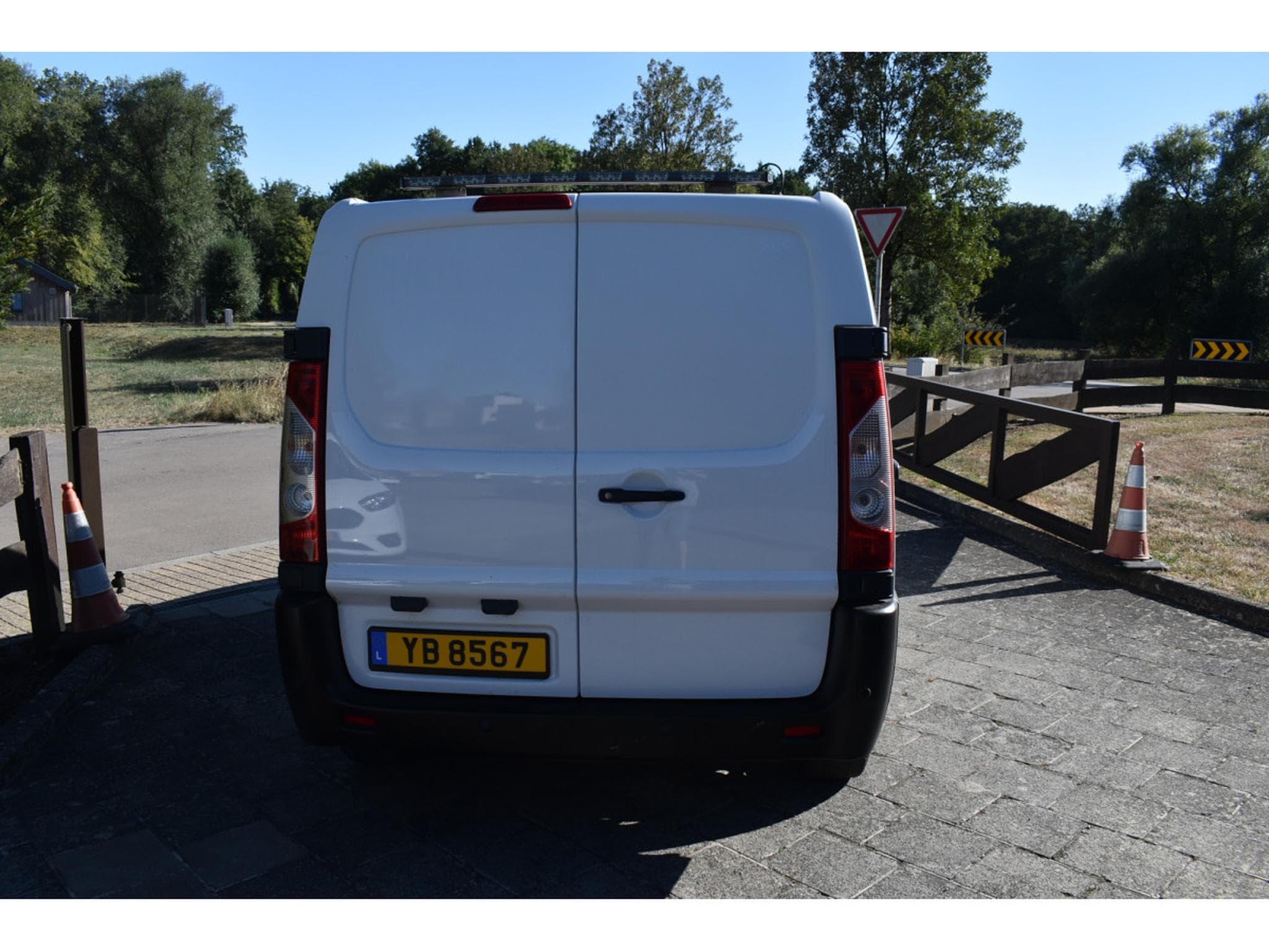 Citroën Jumpy 1,6 HDi 3 places Airco (2015) - Photo 5
