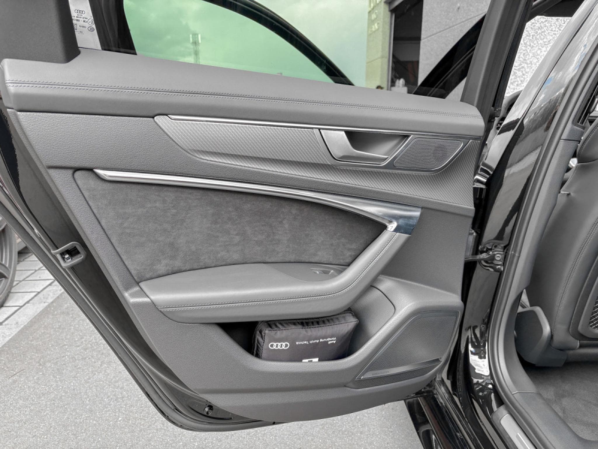 Audi RS6 RS6 PERFORMANCE 4.0 TFSI quattro/ 22/ 360°/HUD/PANO/MATRIX/V (2025) - Foto 9