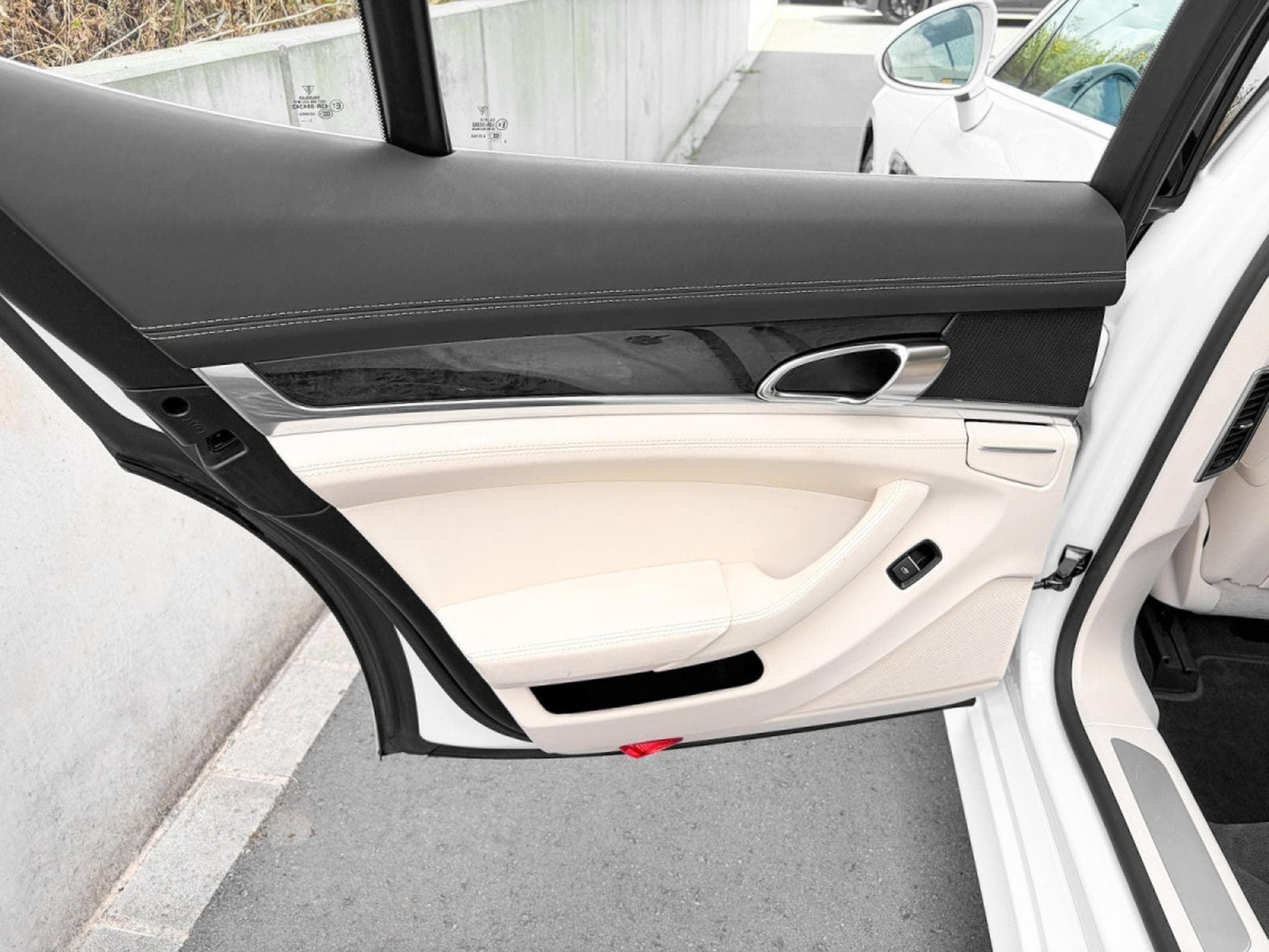 Porsche Panamera Panamera E-Hybrid S /20/Bi-Xenon/PANO/360°/Leder (2014) - Foto 18