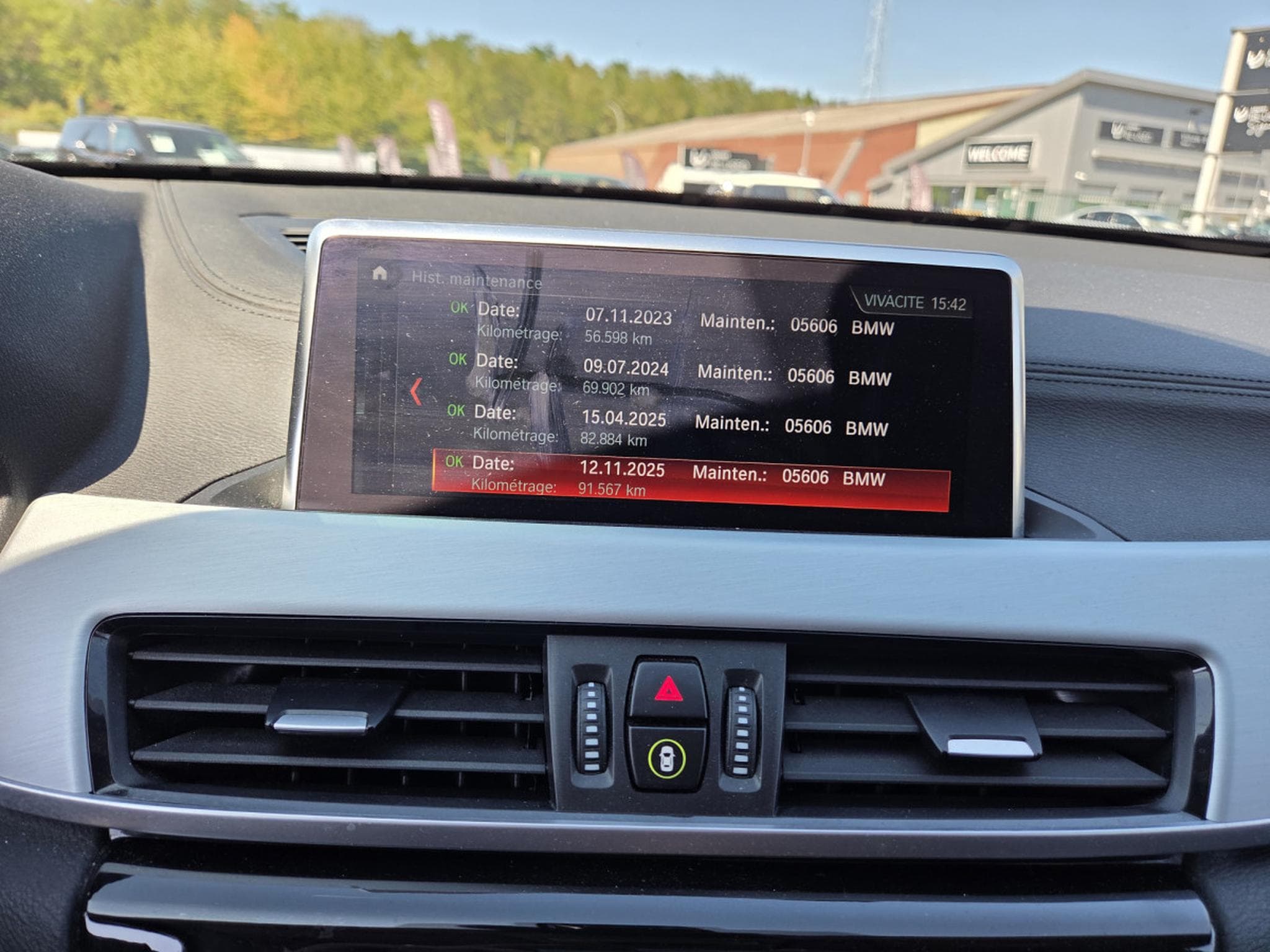 BMW X1 SDRIVE 18dA 150CV (2020) - Photo 17