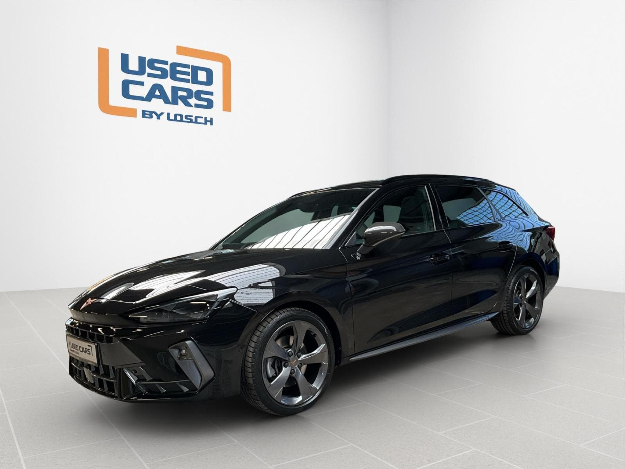 Cupra Leon ST+DSG+Dinamica+Pure-Perf.+Skyline+P.Dark+Sennheiser (2025) - Foto 1
