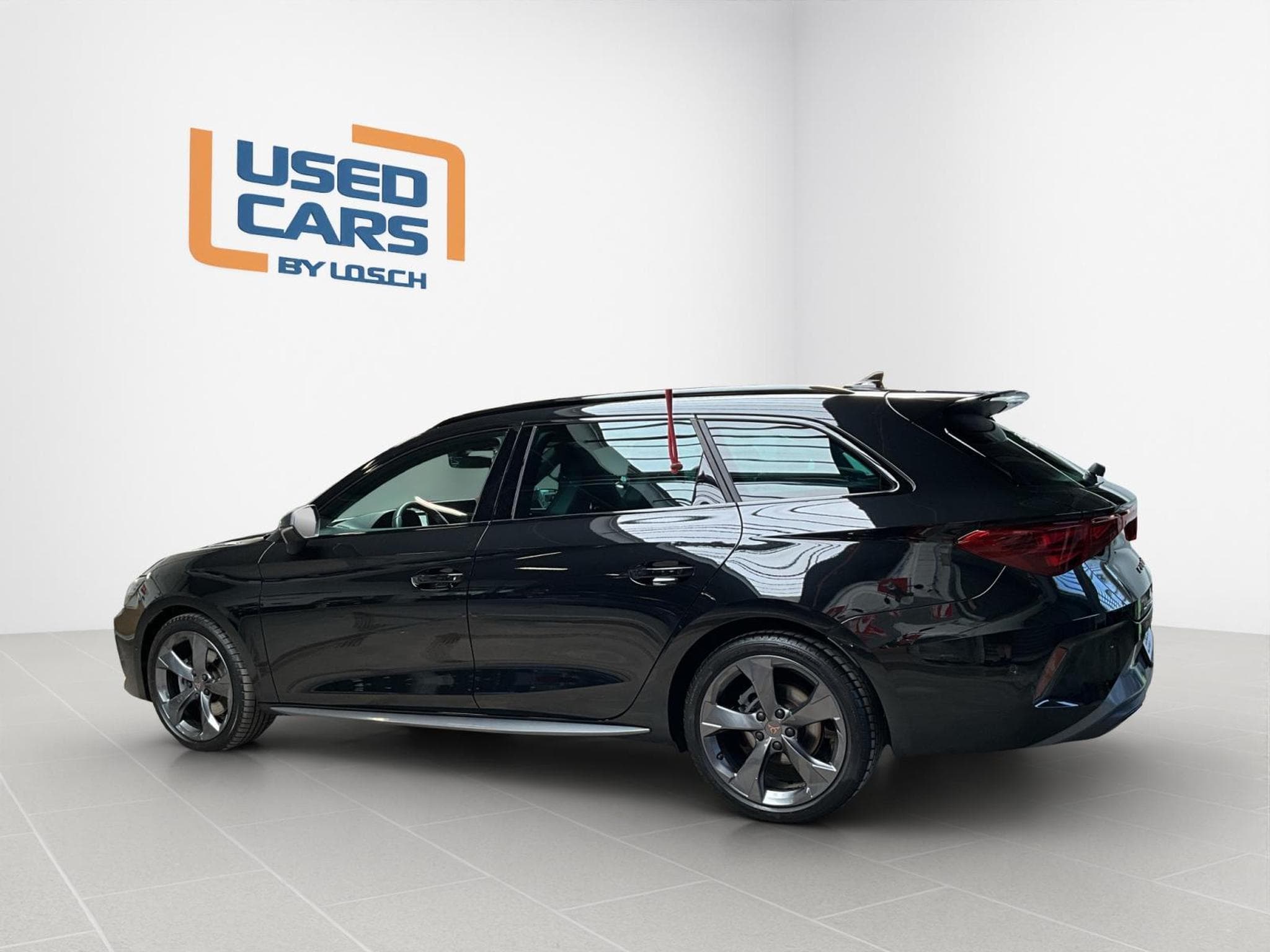 Cupra Leon ST+DSG+Dinamica+Pure-Perf.+Skyline+P.Dark+Sennheiser (2025) - Foto 5