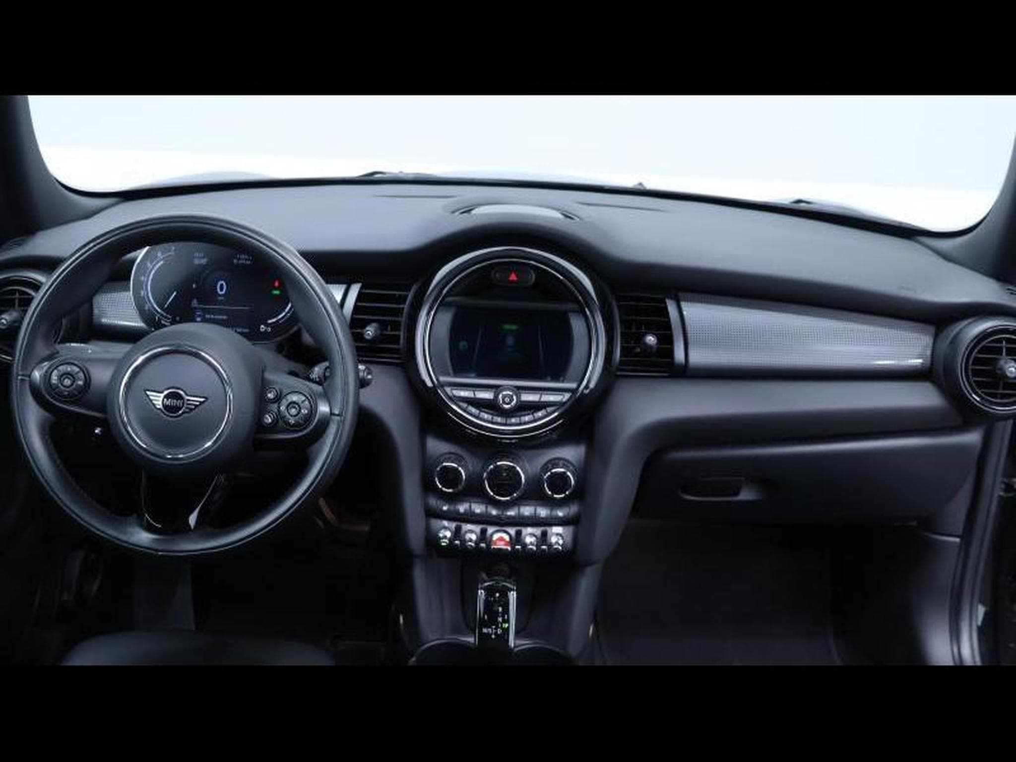MINI Cooper 1.5 136 Hatch 3portes steptronic (2021) - Photo 16