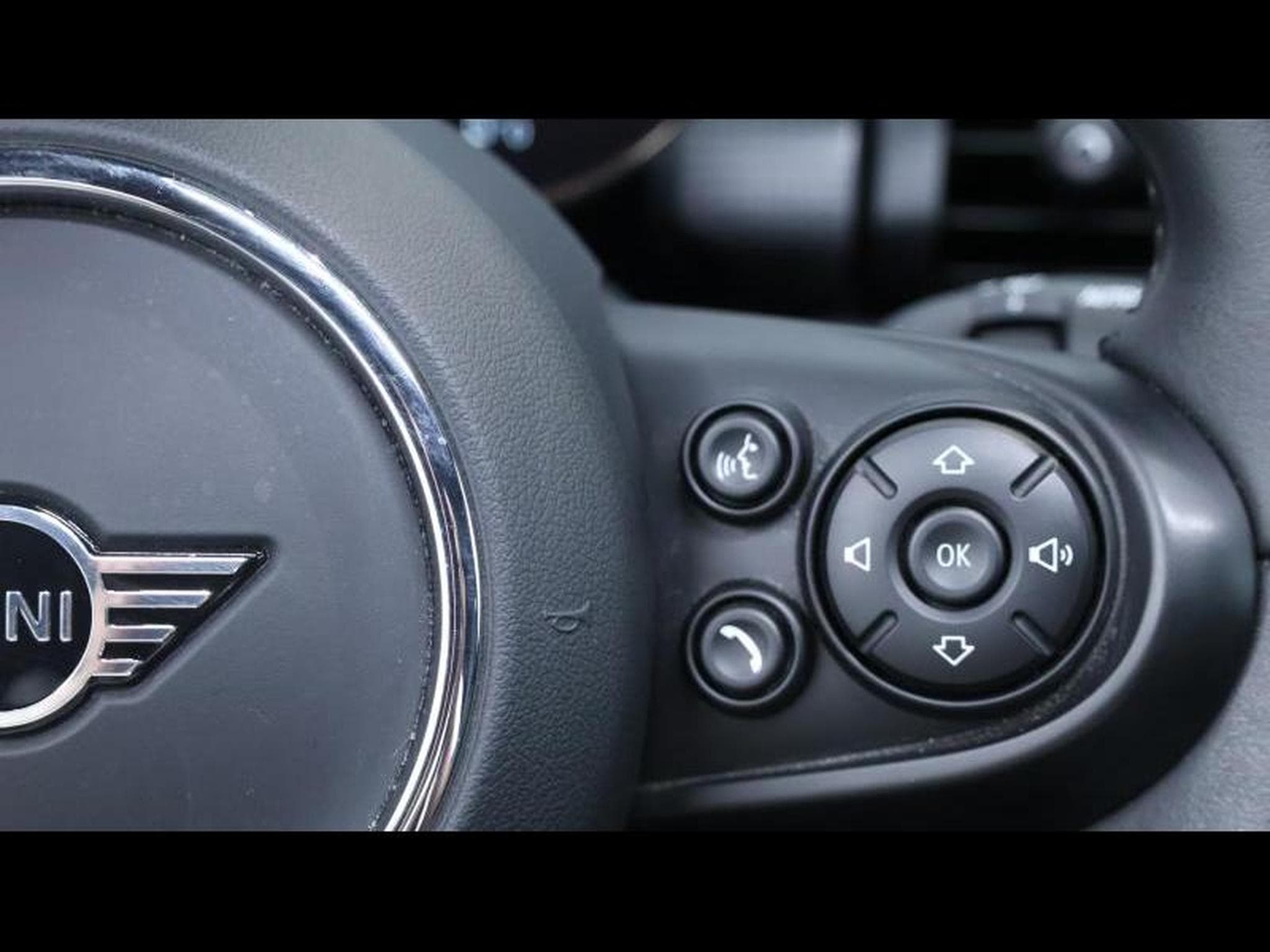 MINI Cooper 1.5 136 Hatch 3portes steptronic (2021) - Photo 21