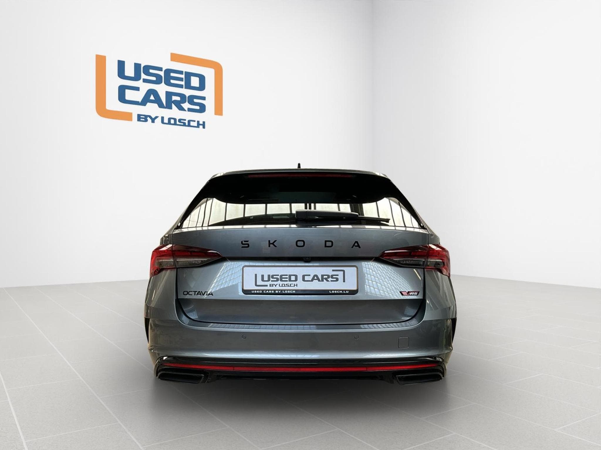 Skoda Octavia RS+DSG+SUEDIA+AHK+Pano+360+Head.up (2025) - Foto 7