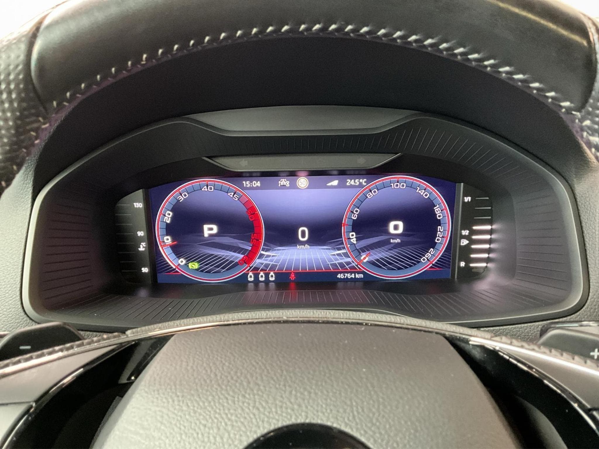 Skoda Karoq Sportline+DSG+4x4+Standh.+LM19+Navi (2023) - Foto 11