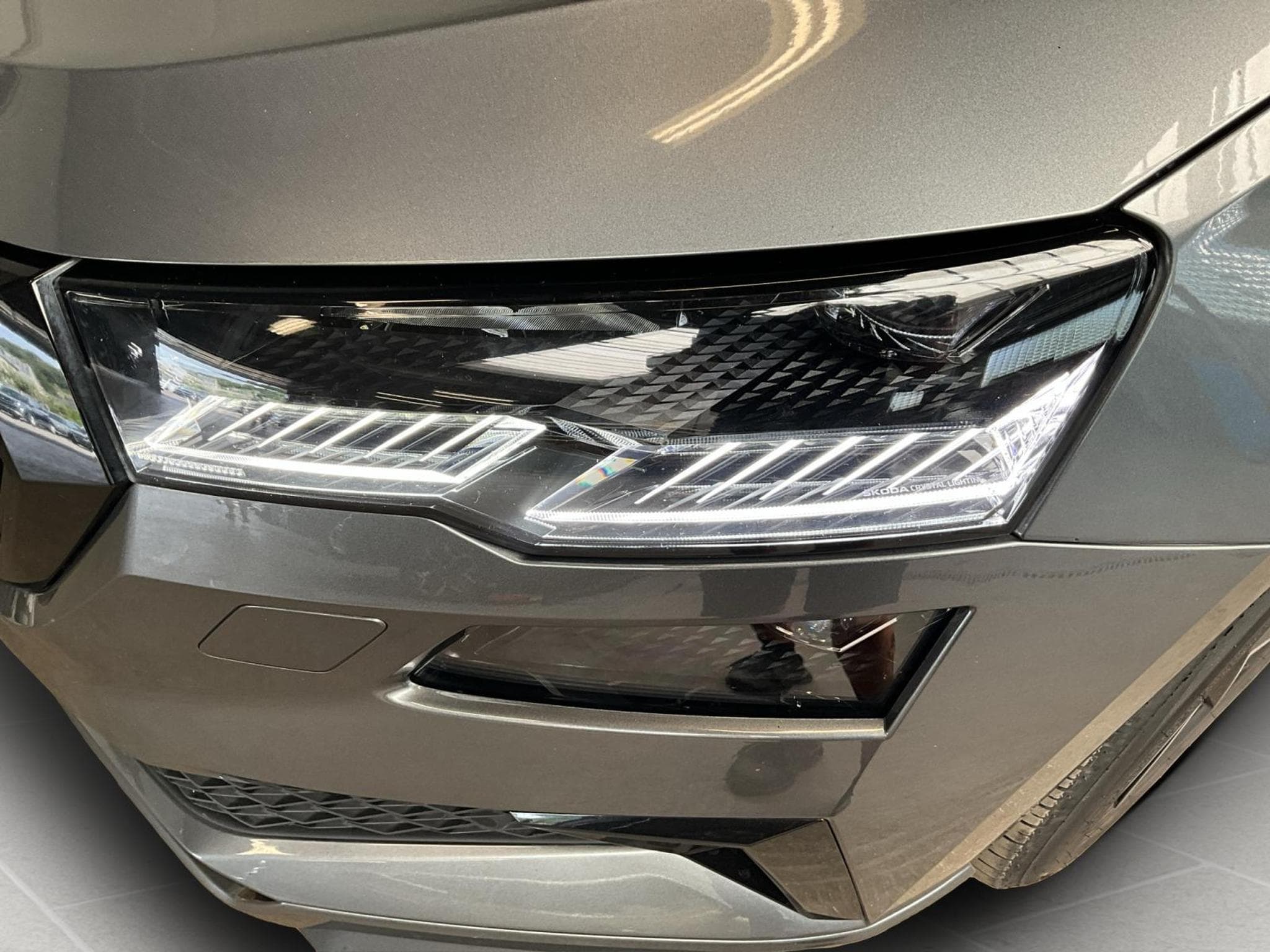 Skoda Karoq Sportline+DSG+4x4+Standh.+LM19+Navi (2023) - Foto 18