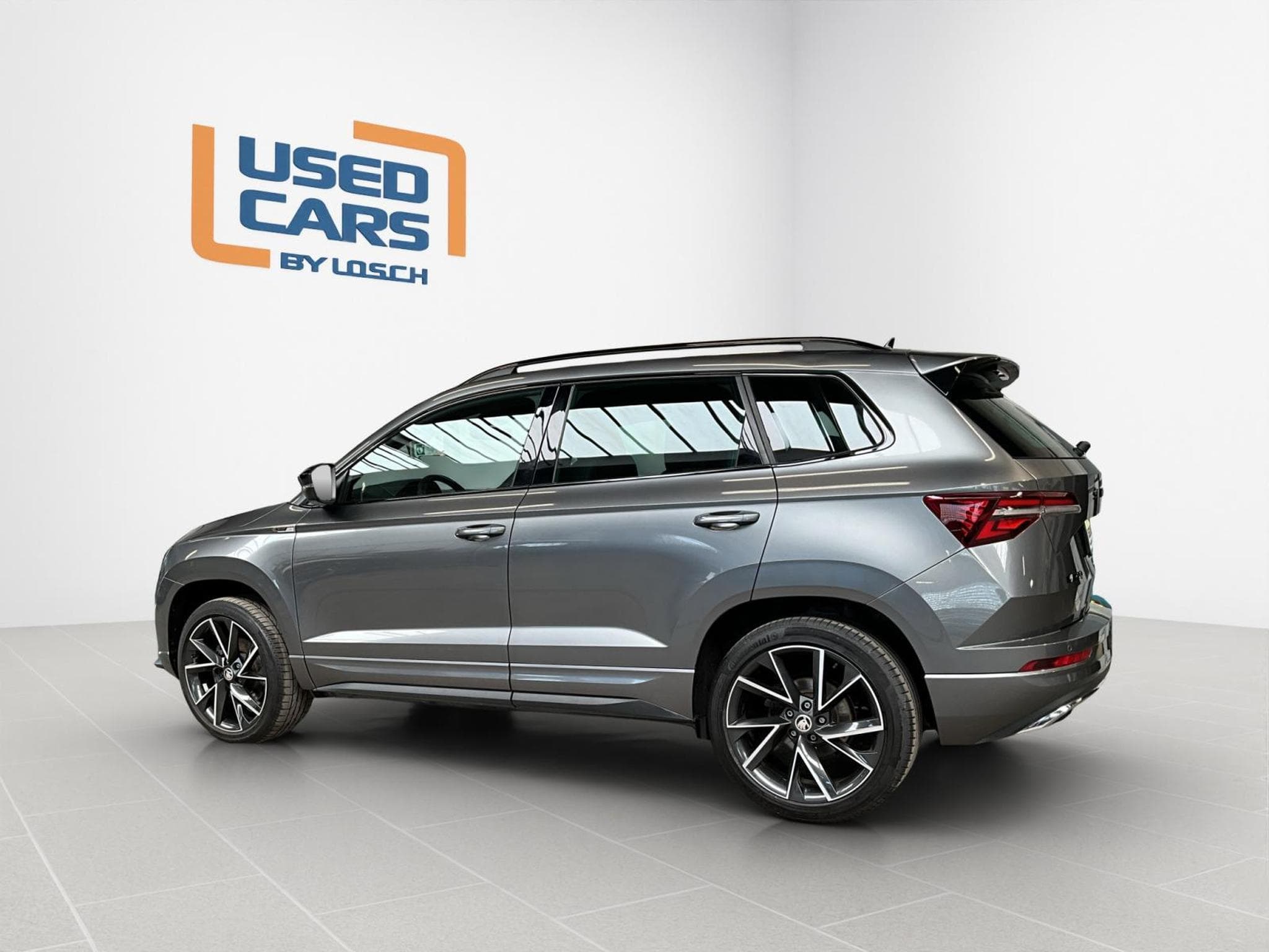 Skoda Karoq Sportline+DSG+4x4+Standh.+LM19+Navi (2023) - Foto 5