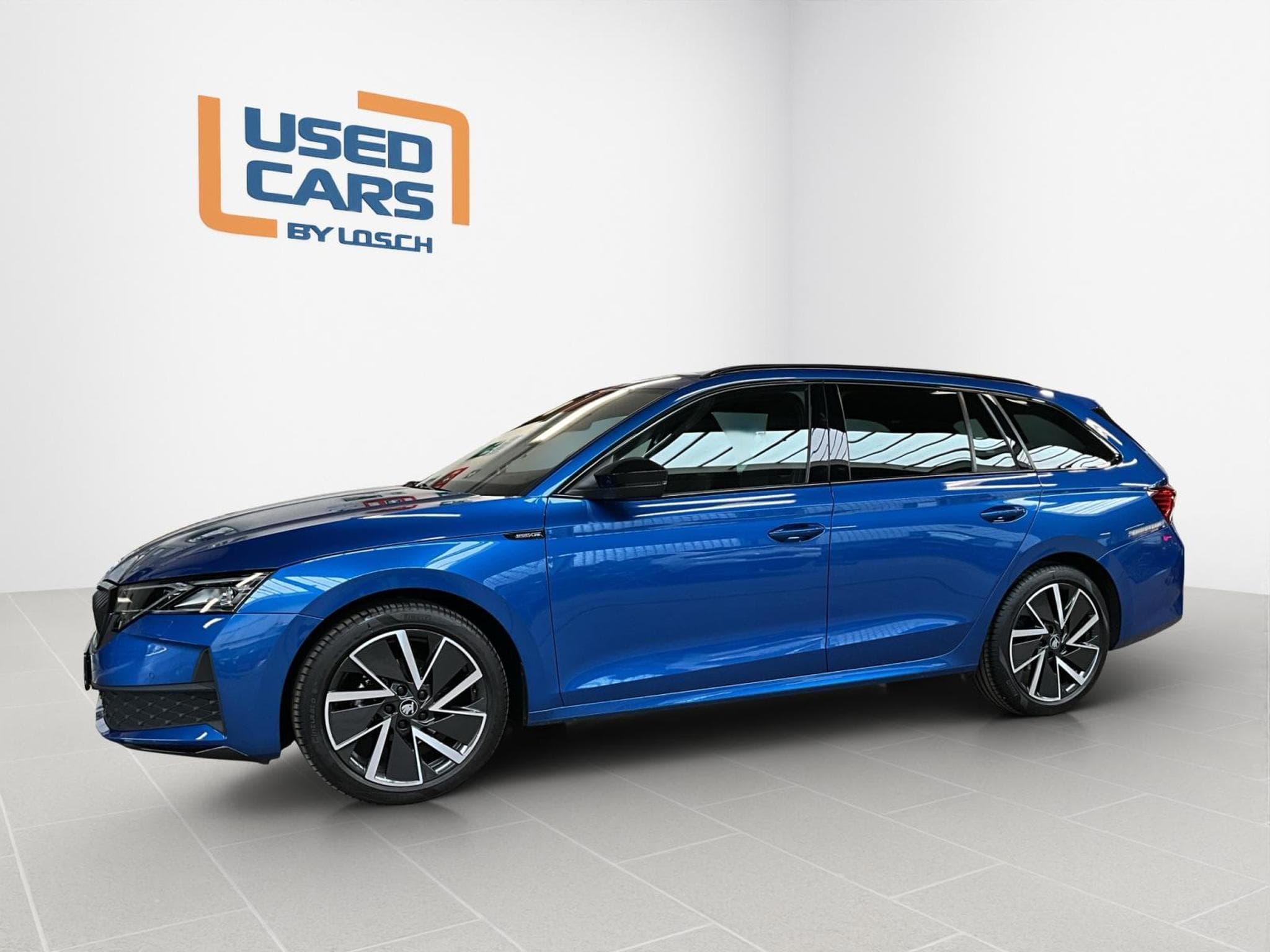 Skoda Octavia Sportline+DSG+Standh.+LM18+AHK+P.Light&View (2025) - Foto 4