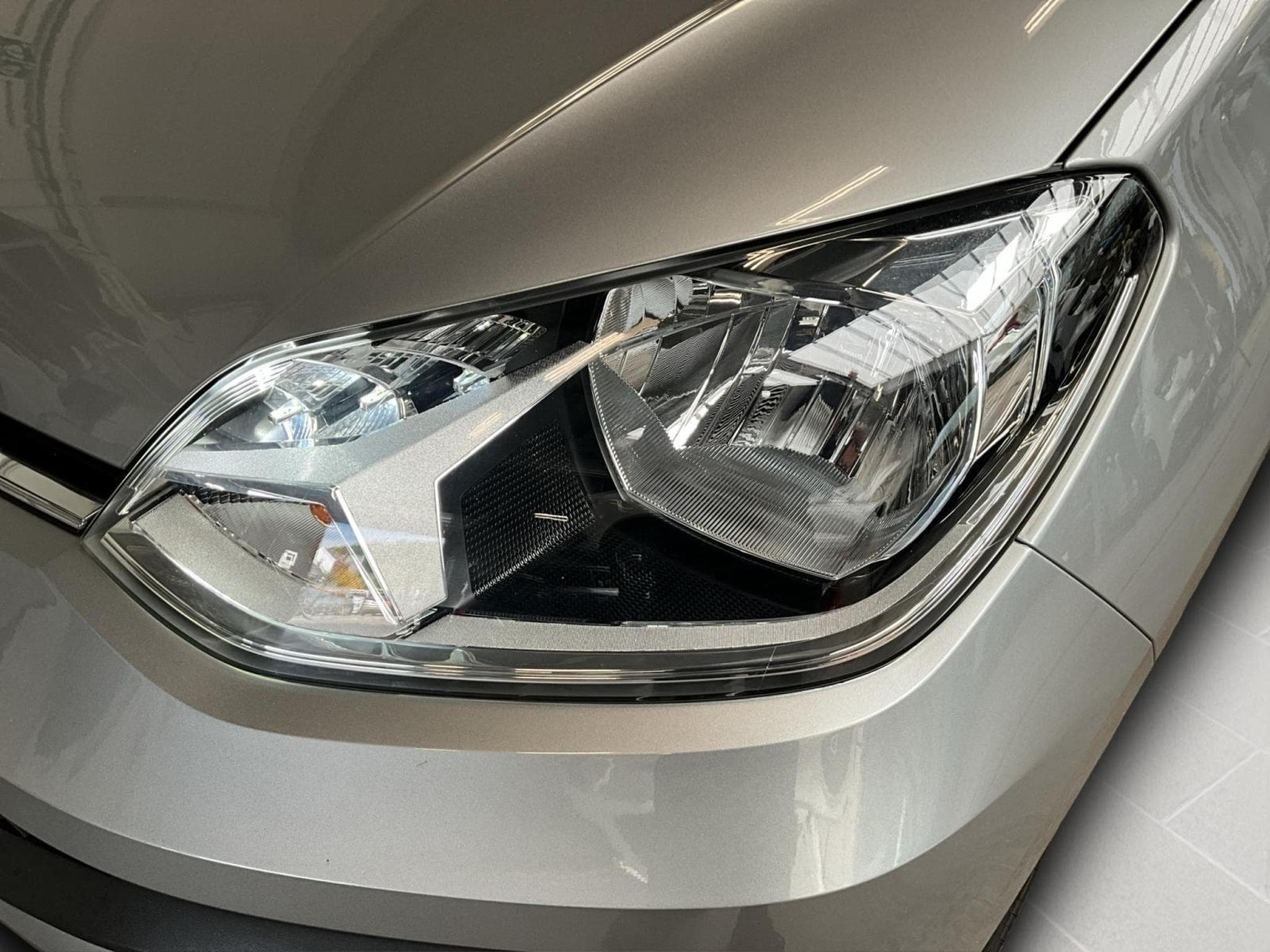 VW UP Move+LM15+Sound-Plus+DAB+Klima (2021) - Foto 17