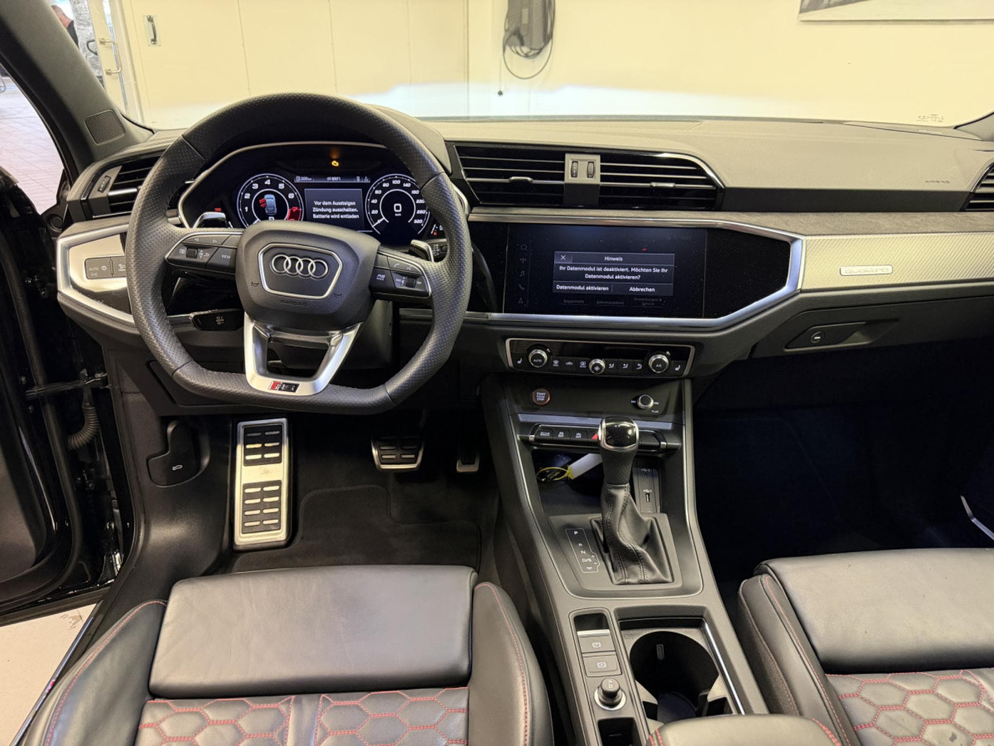 Audi RSQ3 Sportback TFSI quattro 400ch / 294kW S tronic (2020) - Photo 5