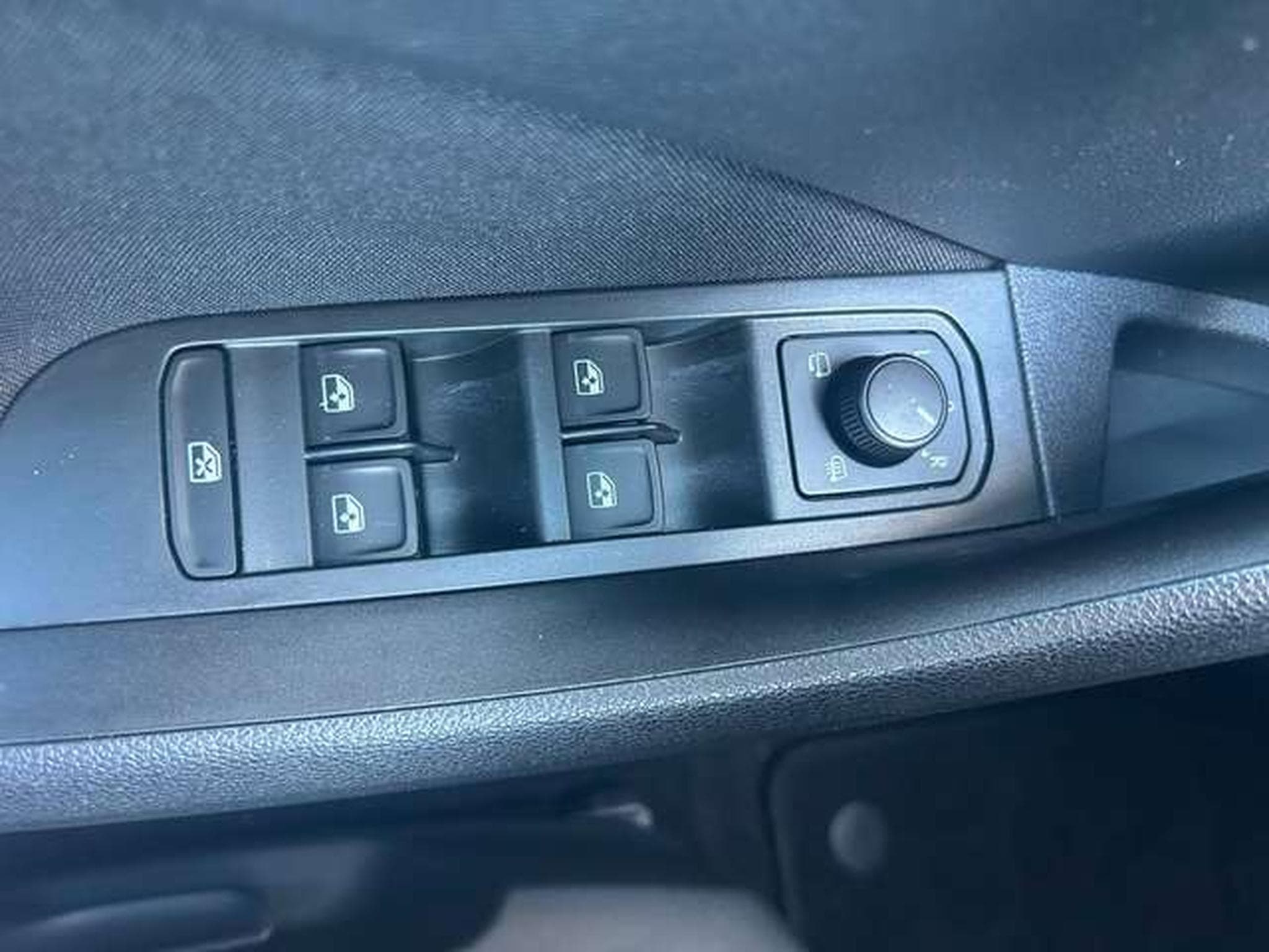 Skoda Kamiq Kamiq 1.5 TSI Ambition DSG (2023) - Photo 18