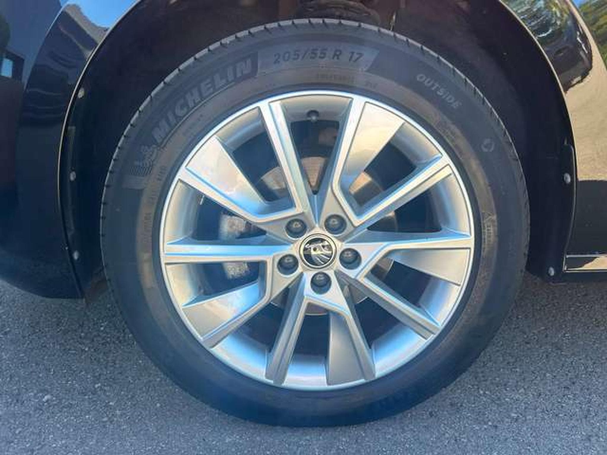 Skoda Kamiq Kamiq 1.5 TSI Ambition DSG (2023) - Photo 22