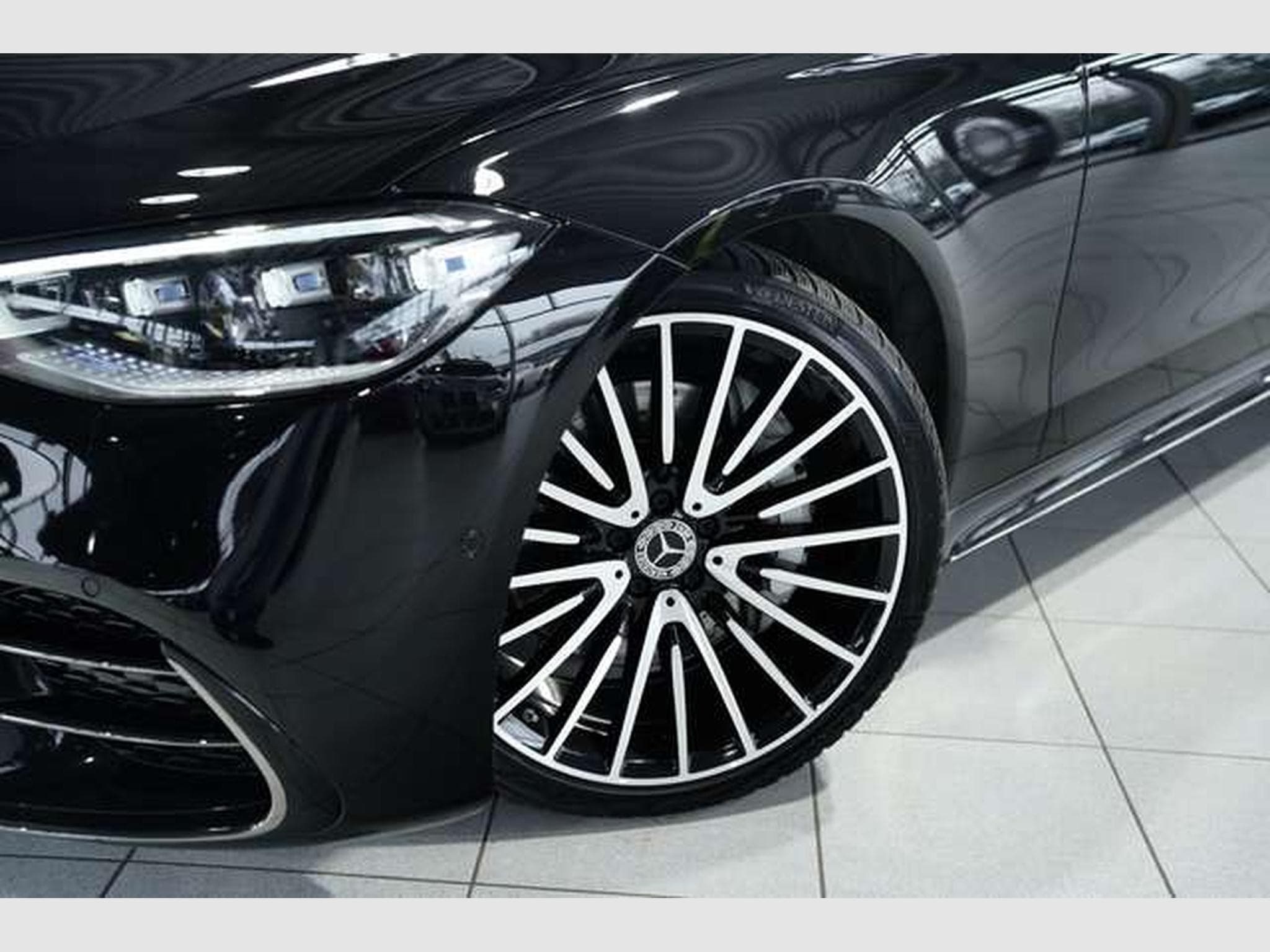 Mercedes S 450 d 4M Lang AMG Line *MwSt. *NP 175K *21 * (2024) - Photo 2
