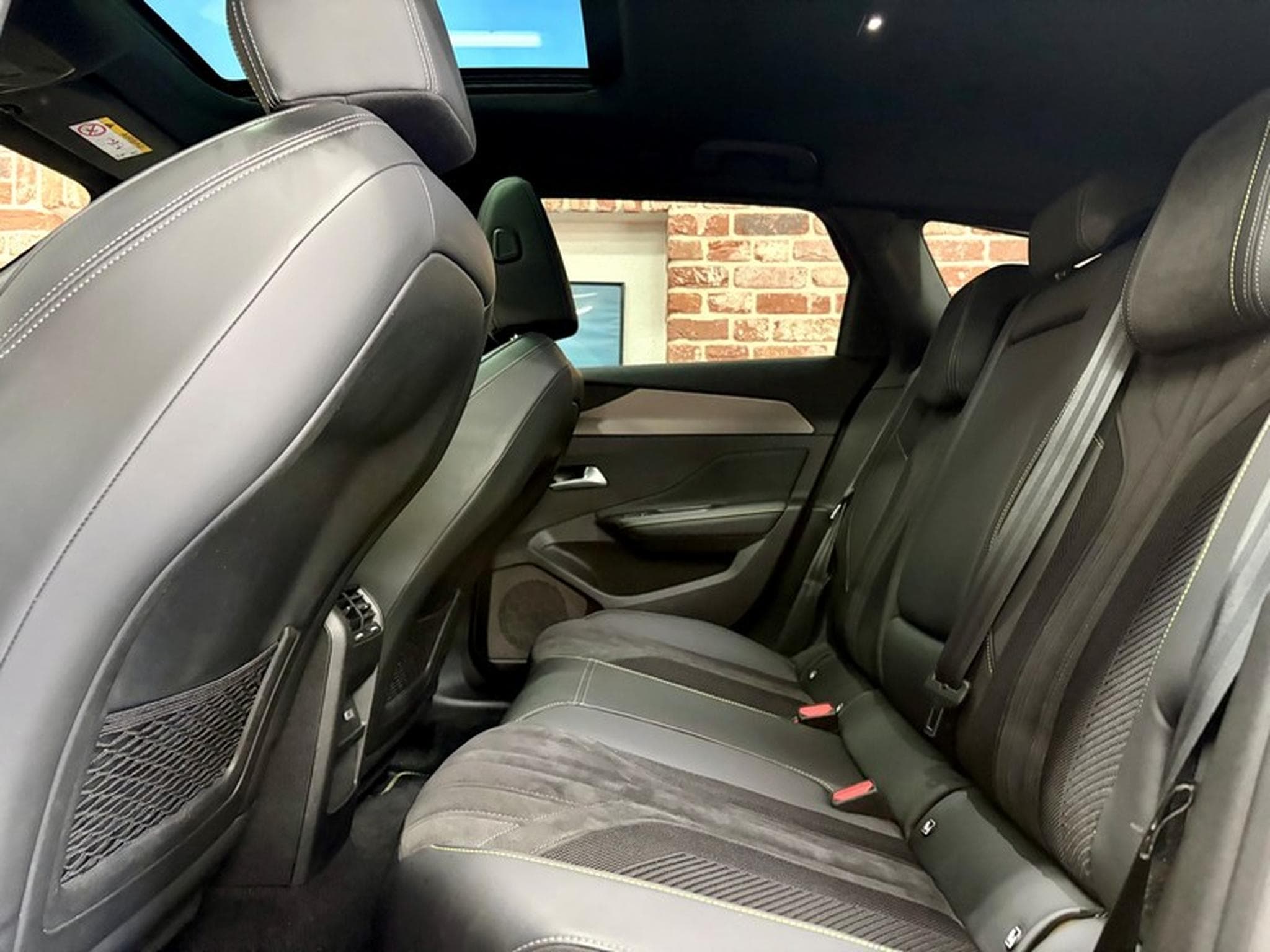 Peugeot 308 308 SW 1.5 BlueHdi 131cv Auto GT (2022) - Photo 6