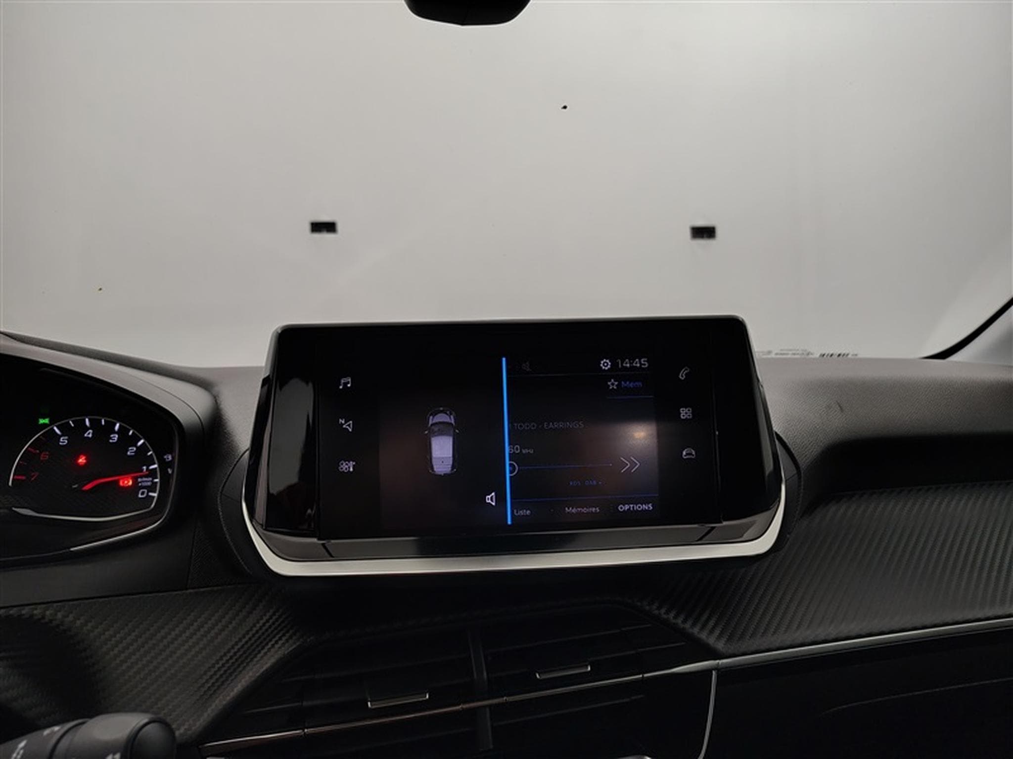 Peugeot 208 1.2i PureTech Active MIRRORLINK / PDC AR / JA 16" (2022) - Photo 17