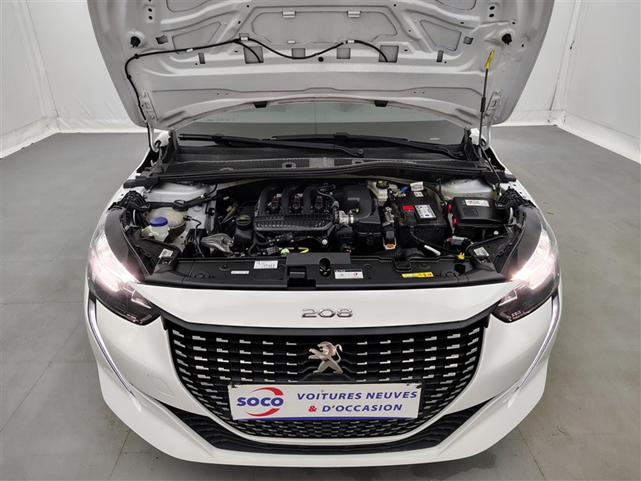 Peugeot 208 1.2i PureTech Active MIRRORLINK / PDC AR / JA 16" (2022) - Photo 18