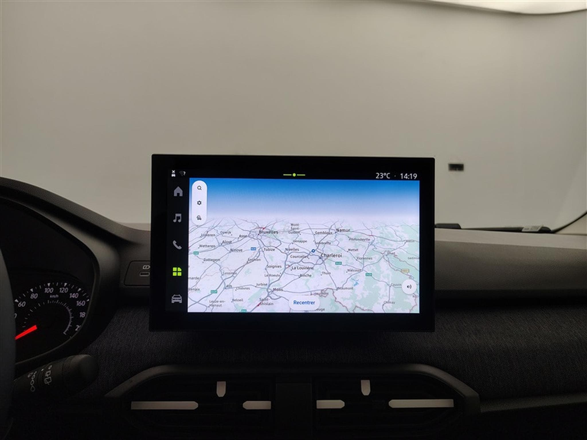 Dacia Sandero 1.0i SCe expression (2026) - Photo 11