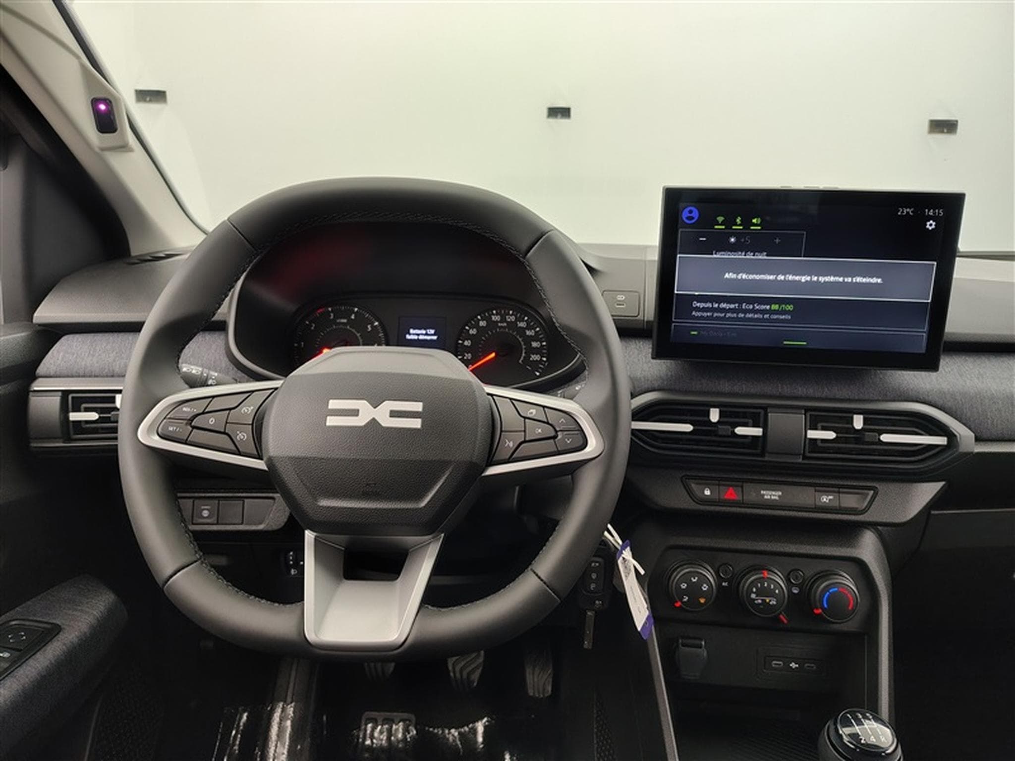 Dacia Sandero 1.0i SCe expression (2026) - Photo 9