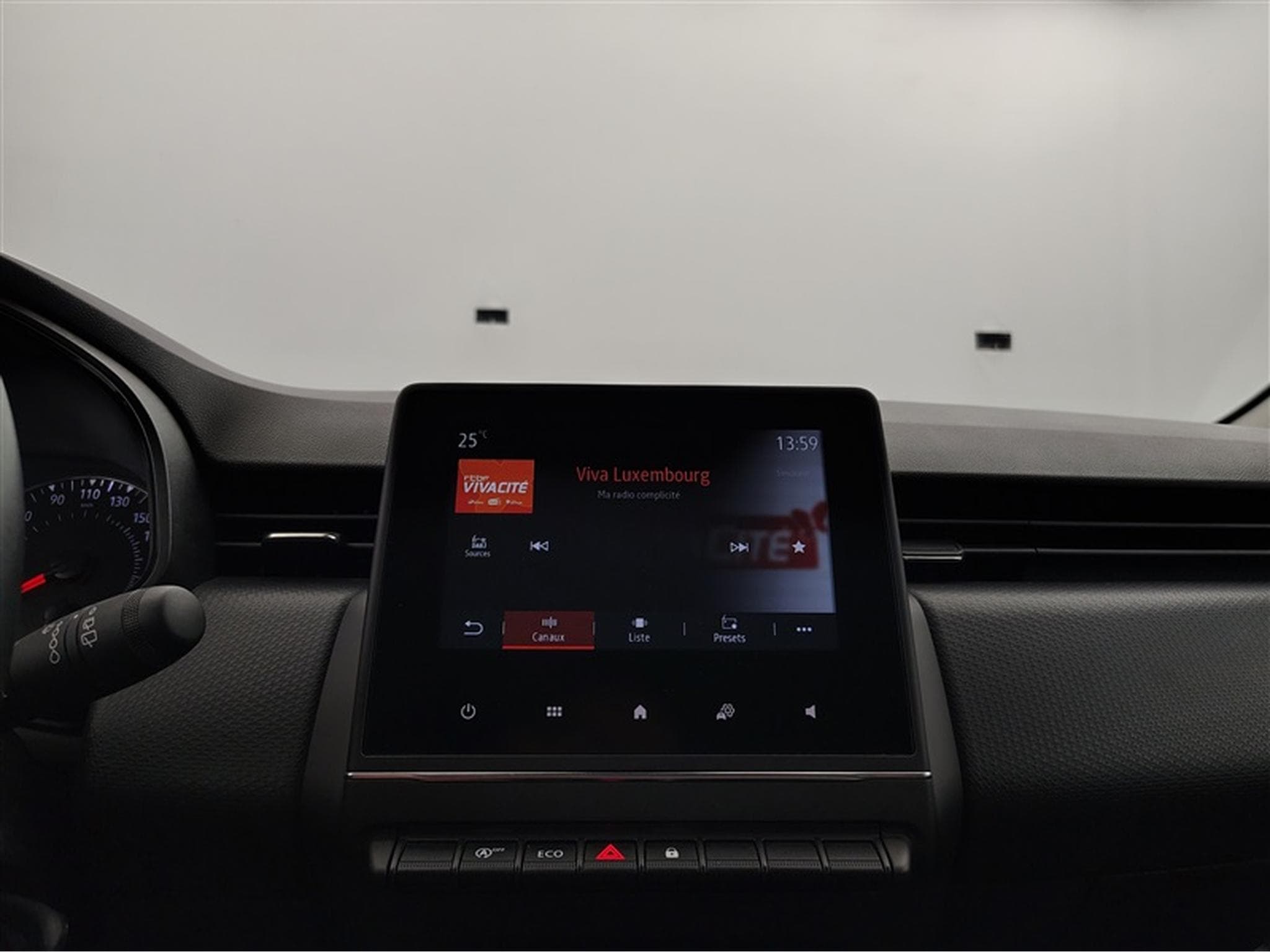 Renault Clio 1.0 TCe 90cv Equilibre APPLECARPLAY / FULL LED / PDC AR (2022) - Photo 11