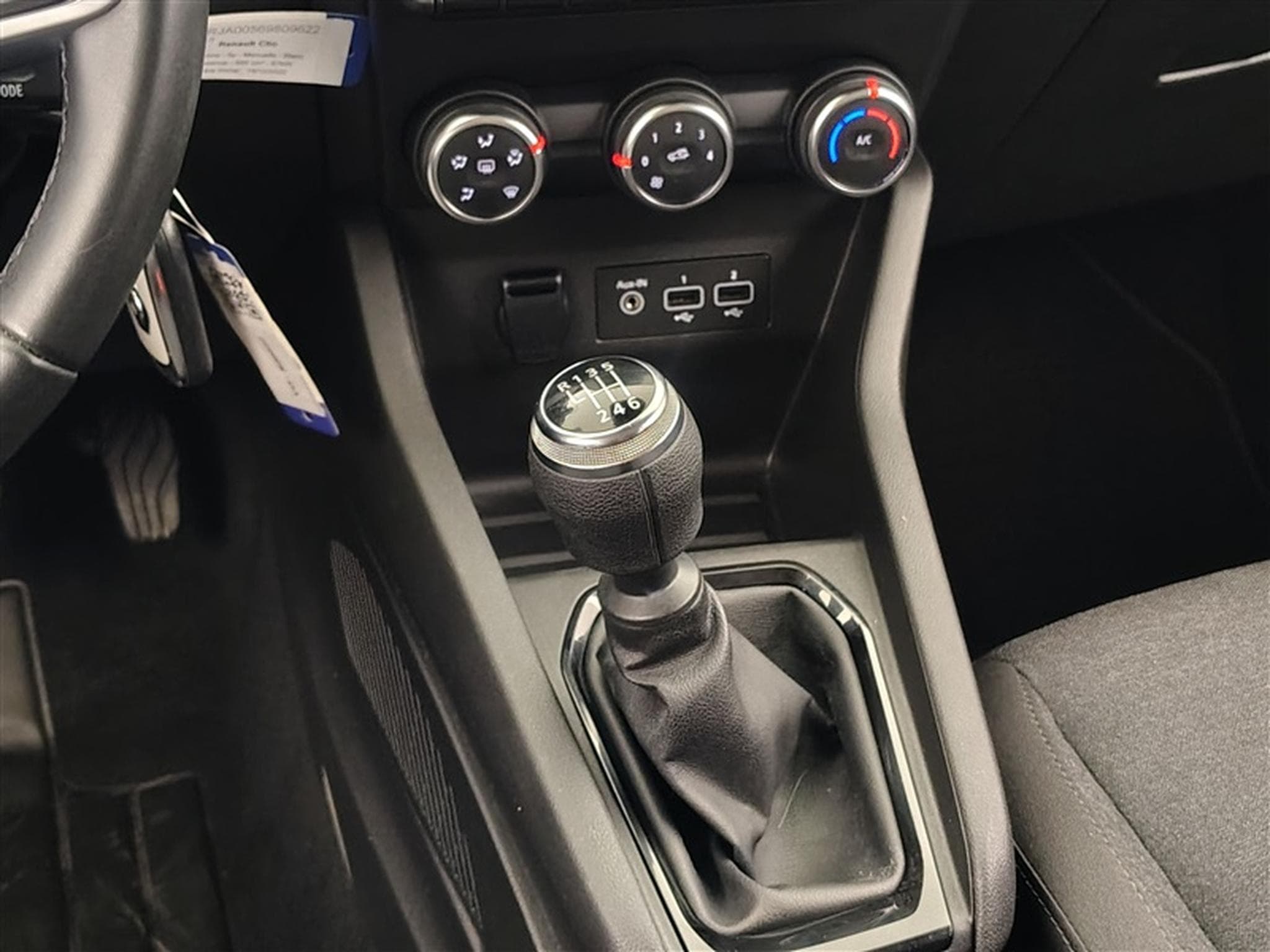 Renault Clio 1.0 TCe 90cv Equilibre APPLECARPLAY / FULL LED / PDC AR (2022) - Photo 12