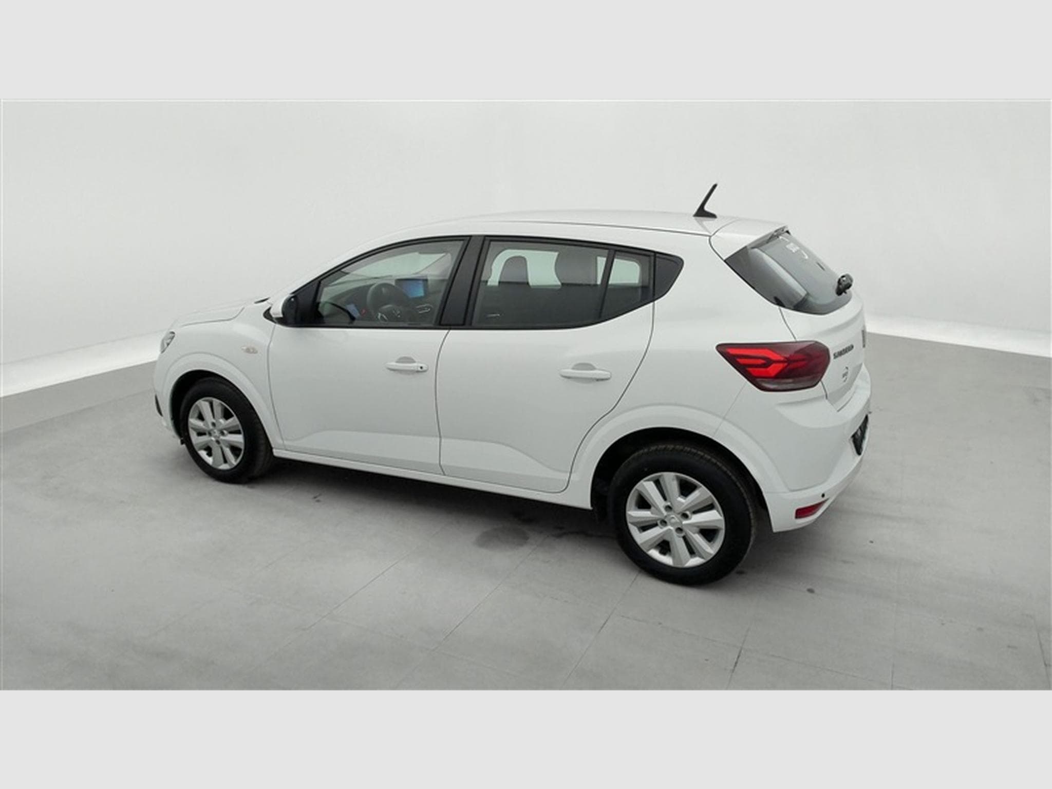 Dacia Sandero 1.0i SCe Comfort NAVI / FULL LED (2022) - Foto 25