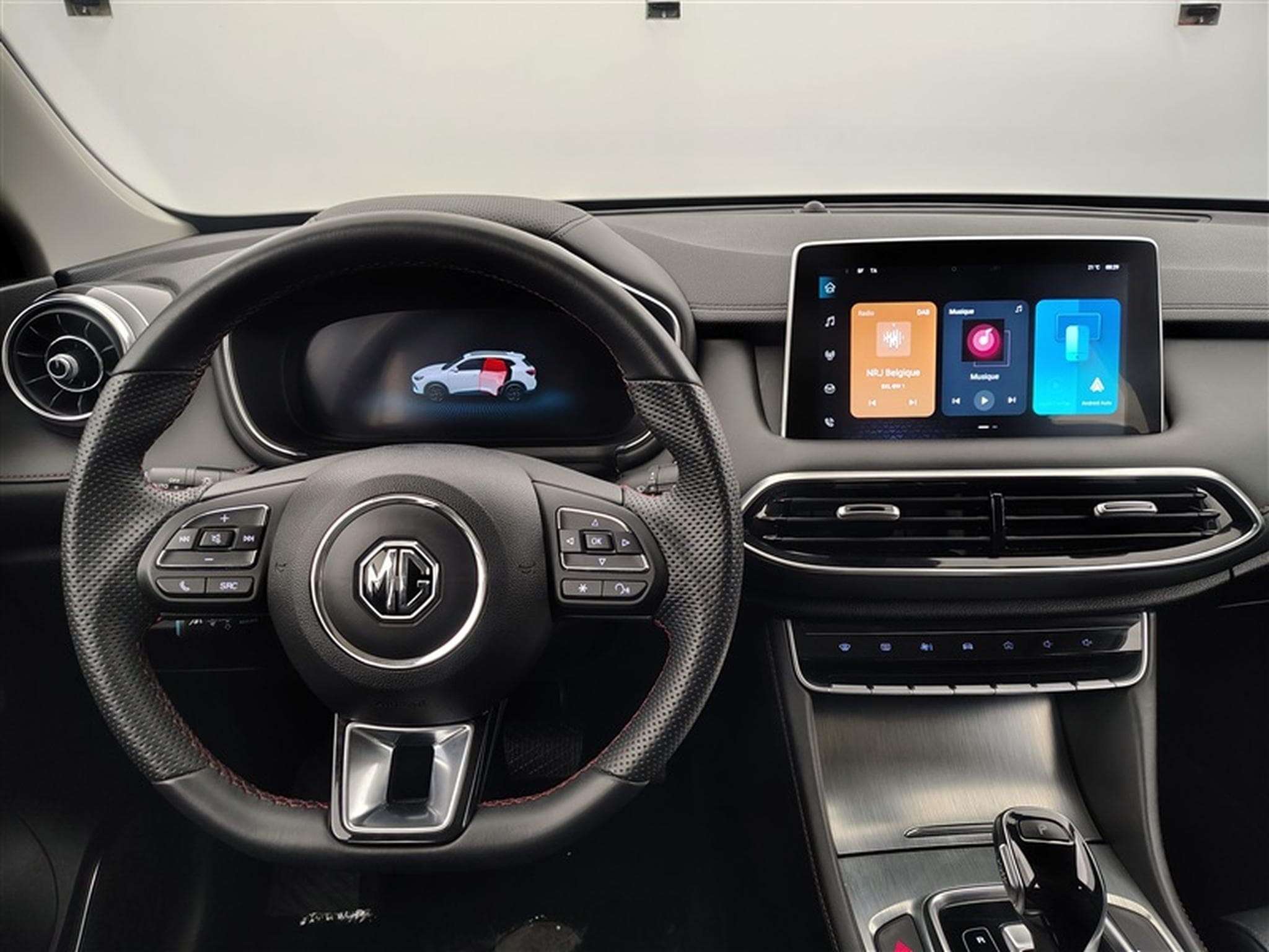 MG HS 1.5 T-GDi 160cv BVA Comfort NAVI / FULL LED / CUIR / CAMERA (2024) - Foto 9