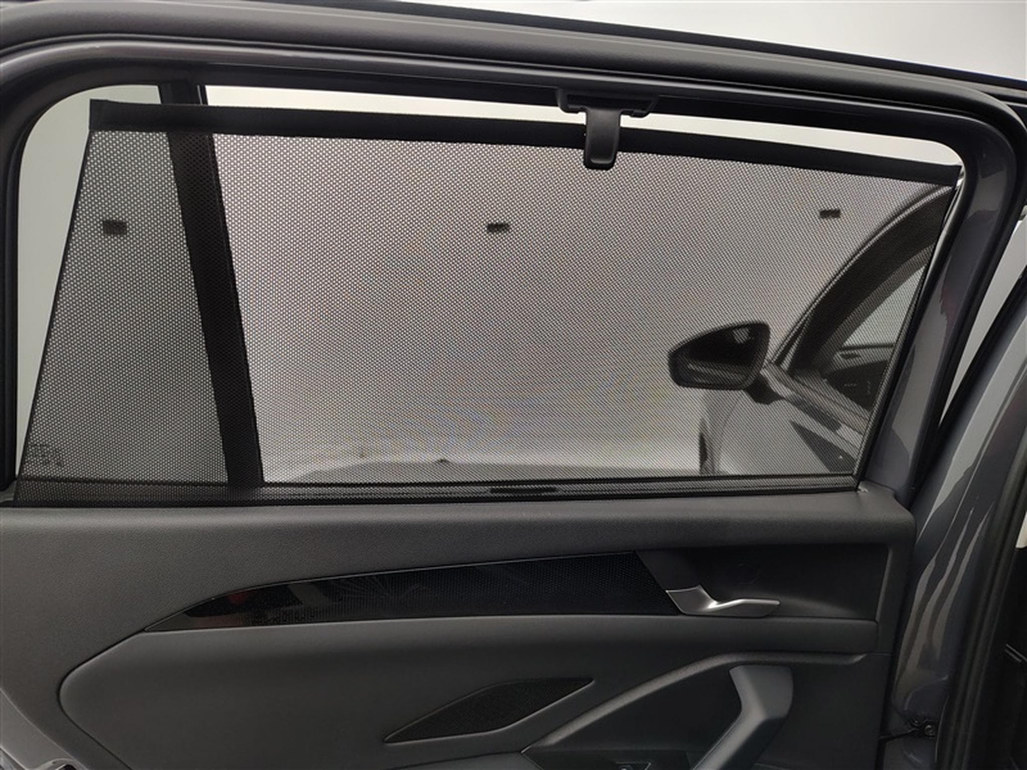 VW Tayron 1.5 e-TSi 150cv DSG 30Years 7pl. CARPLAY / FULL LED (2026) - Foto 19