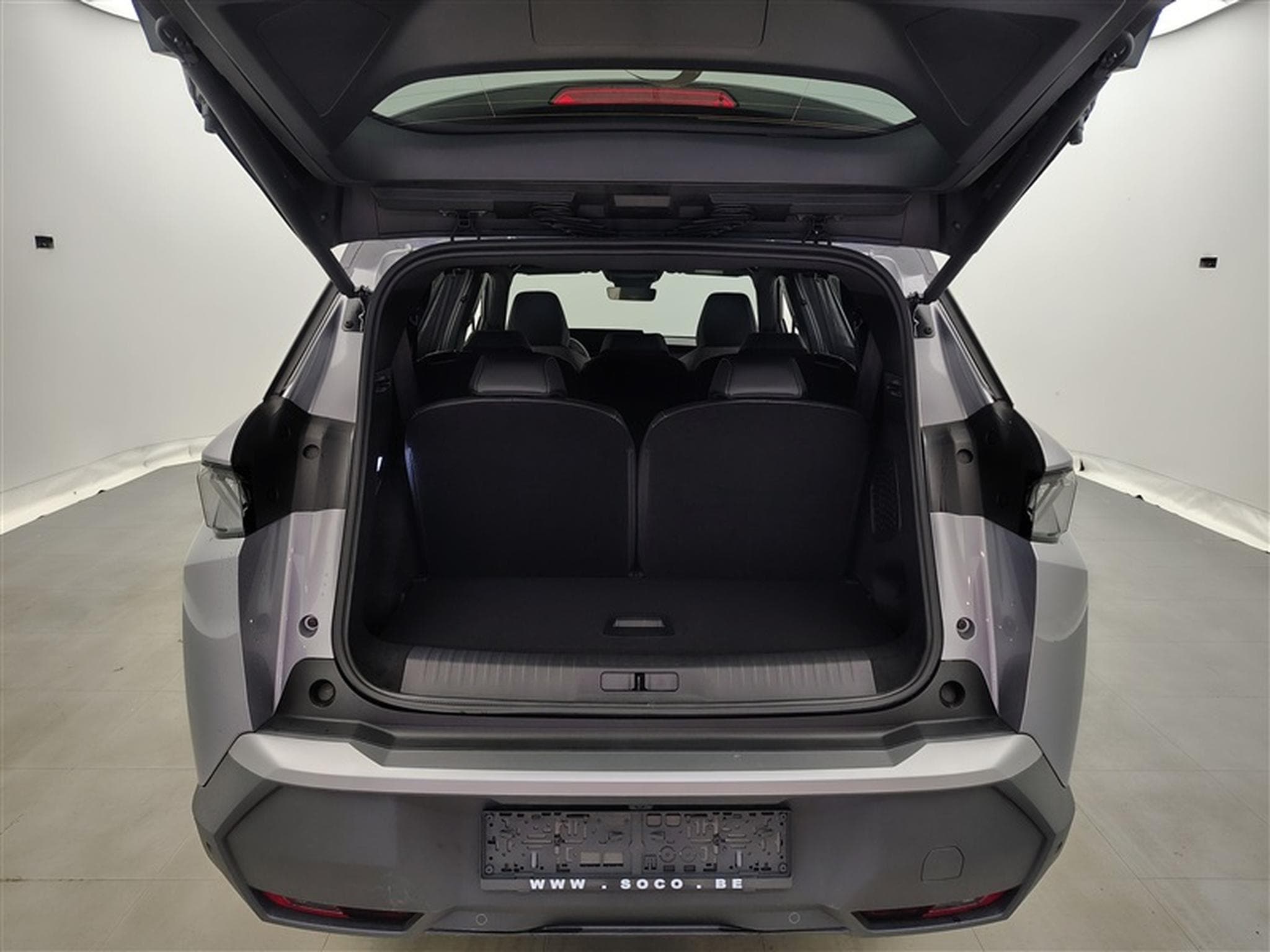 Peugeot 5008 1.2 HYBRID 145cv e-DSC6 GT 7pl. NAVI / FULL LED / CAMERA (2026) - Foto 14
