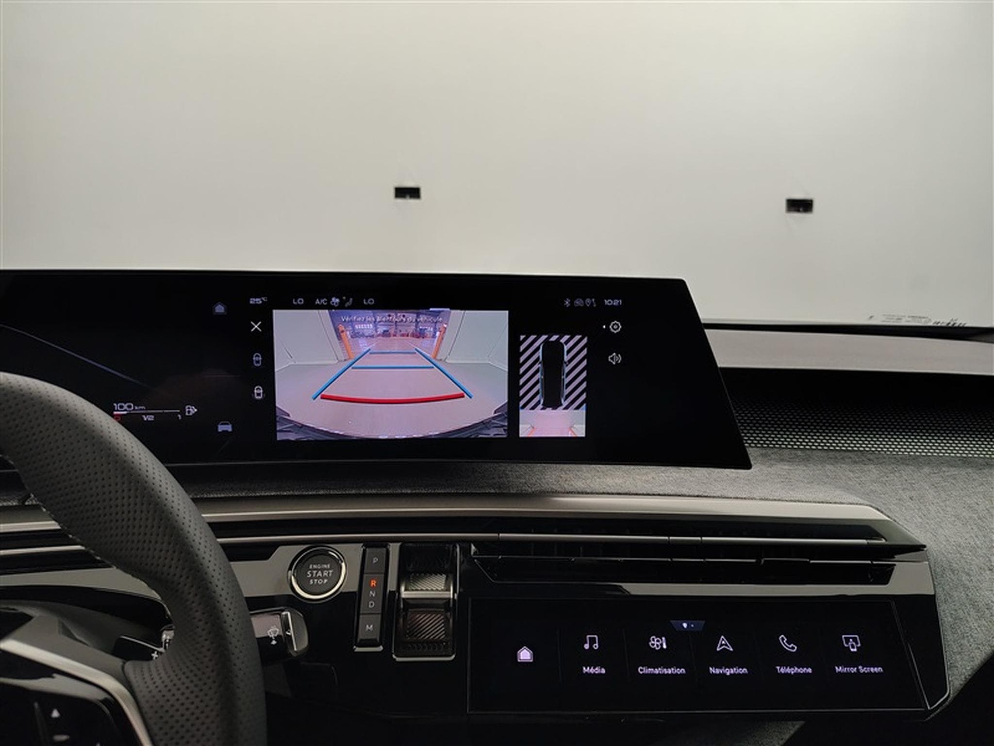 Peugeot 5008 1.2 HYBRID 145cv e-DSC6 GT 7pl. NAVI / FULL LED / CAMERA (2026) - Foto 18