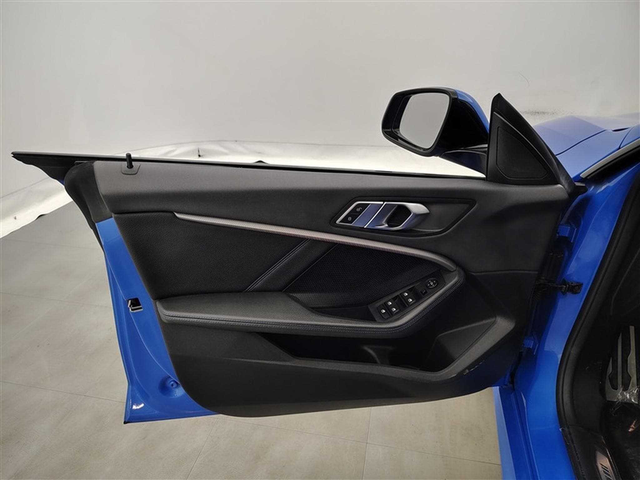 BMW 218 218iA GranCoupe Pack M NAVI / CAMERA / CARPLAY (2021) - Foto 17