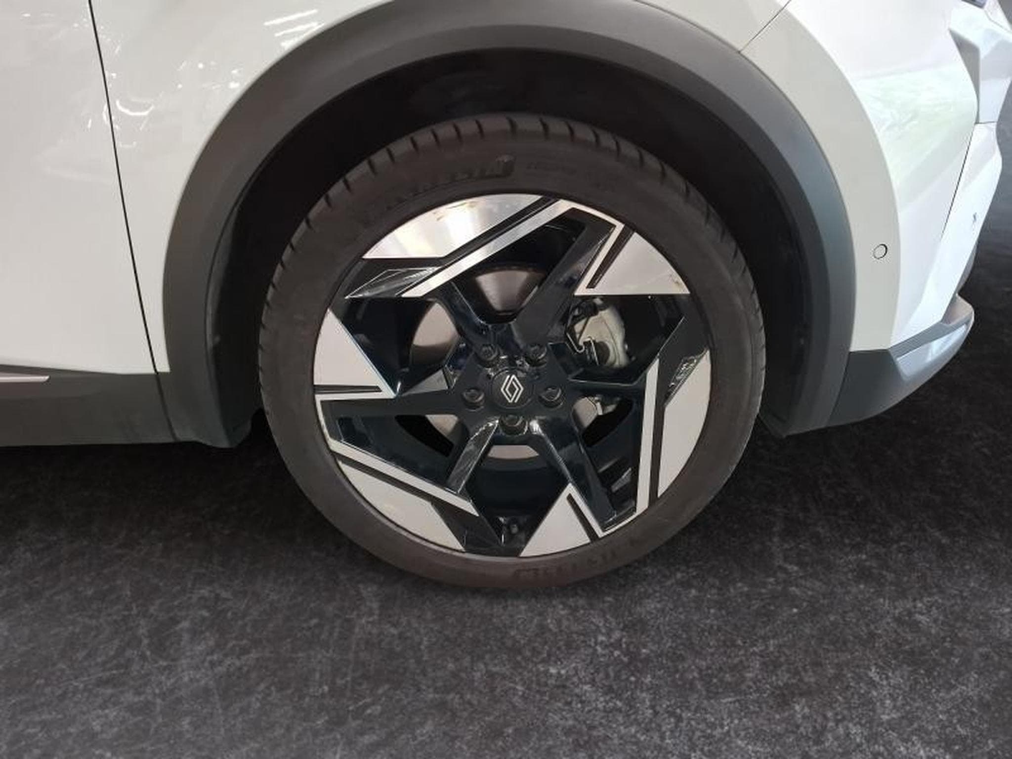 Renault Symbioz 1.6 ICONIC full hybrid E-Tech (2025) - Photo 7
