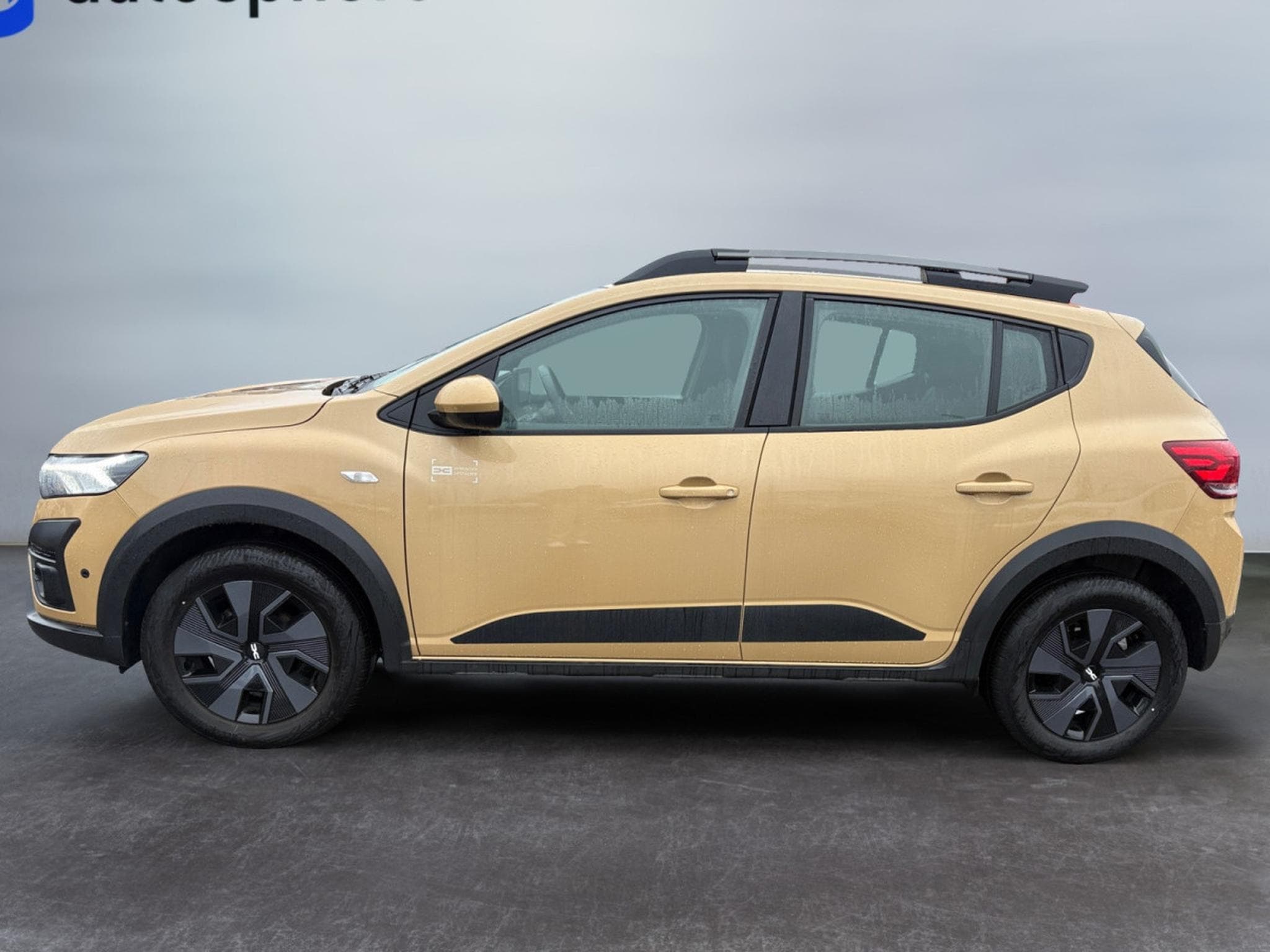 Dacia Sandero 1.0 Stepway Expression TCe 90 (2025) - Photo 4