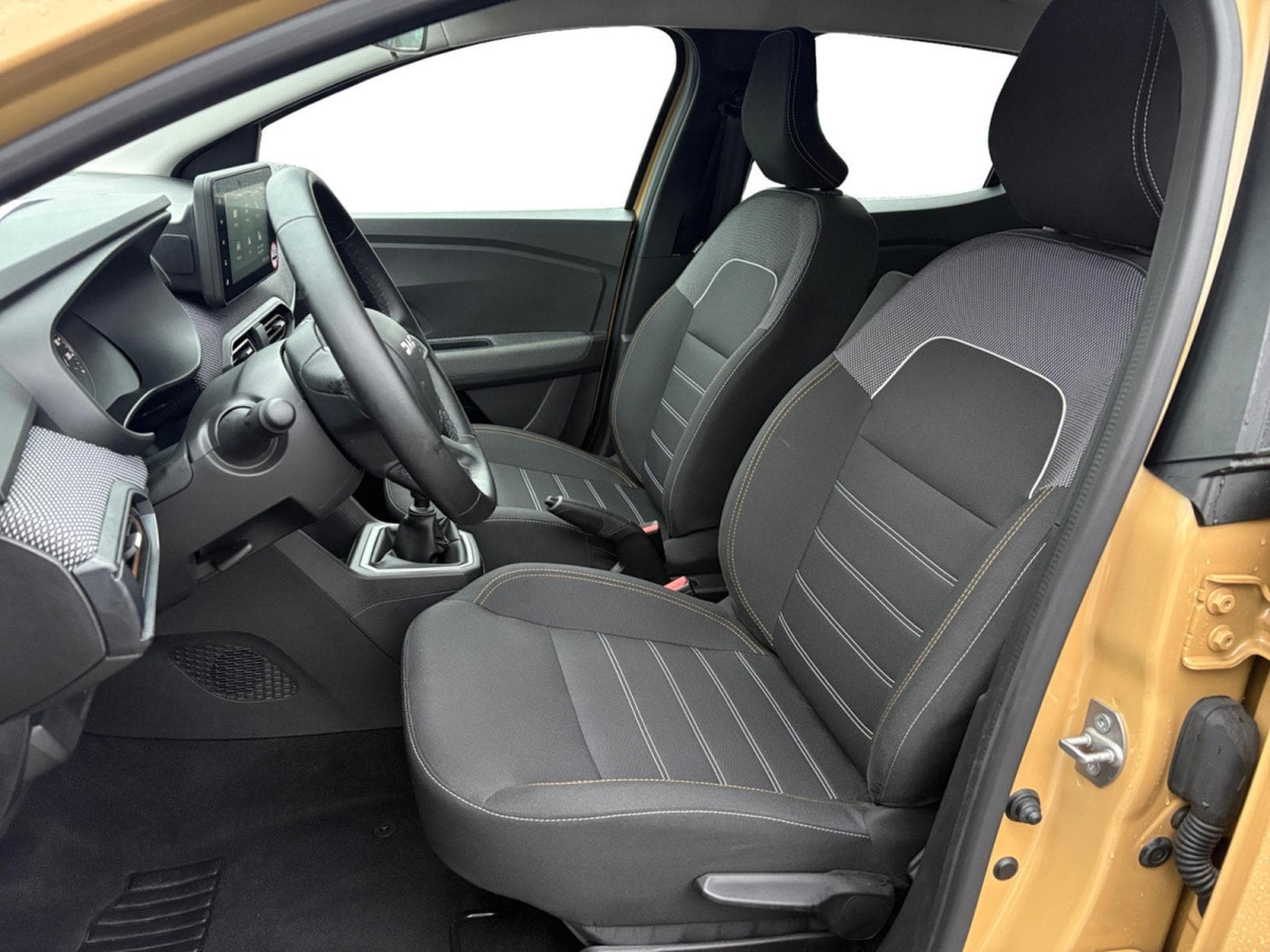 Dacia Sandero 1.0 Stepway Expression TCe 90 (2025) - Photo 7